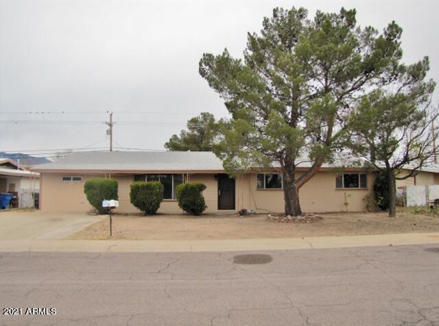 VILLAGE MEADOWS - Residential