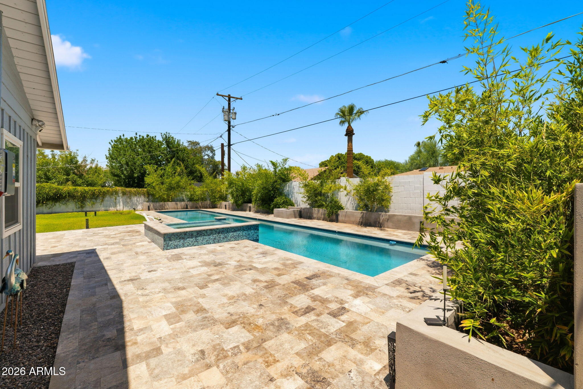 RANCHO VENTURA TR 28 - Residential