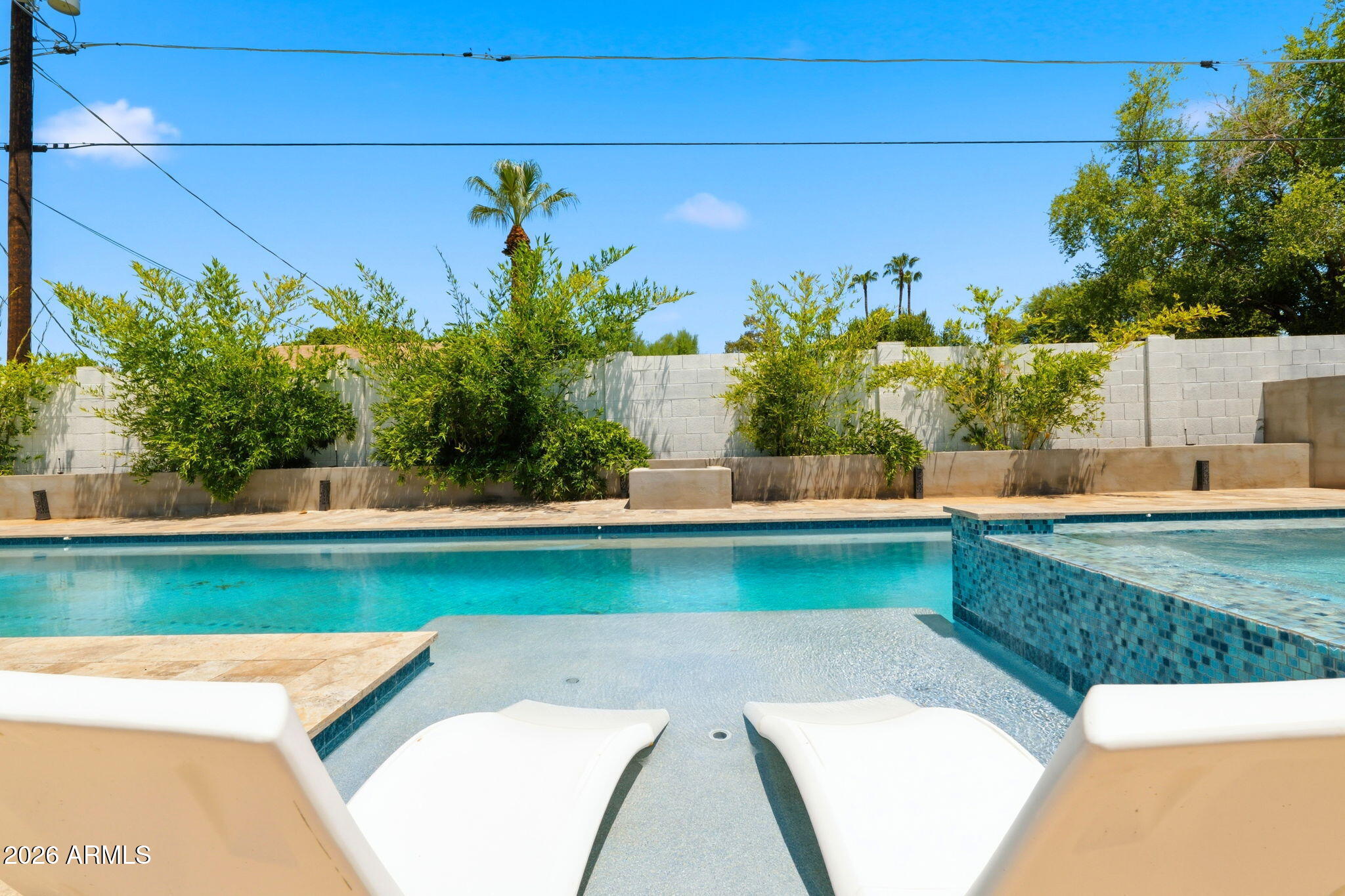RANCHO VENTURA TR 28 - Residential