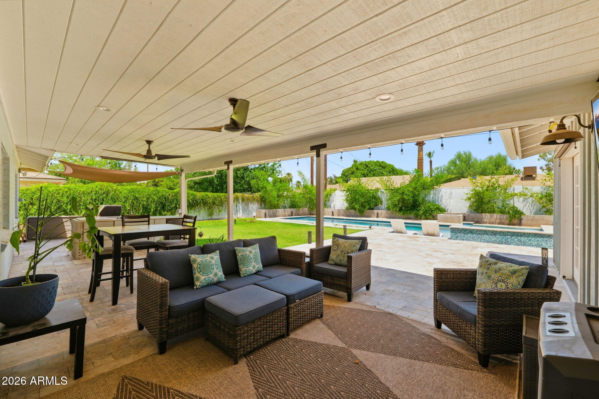 RANCHO VENTURA TR 28 - Residential