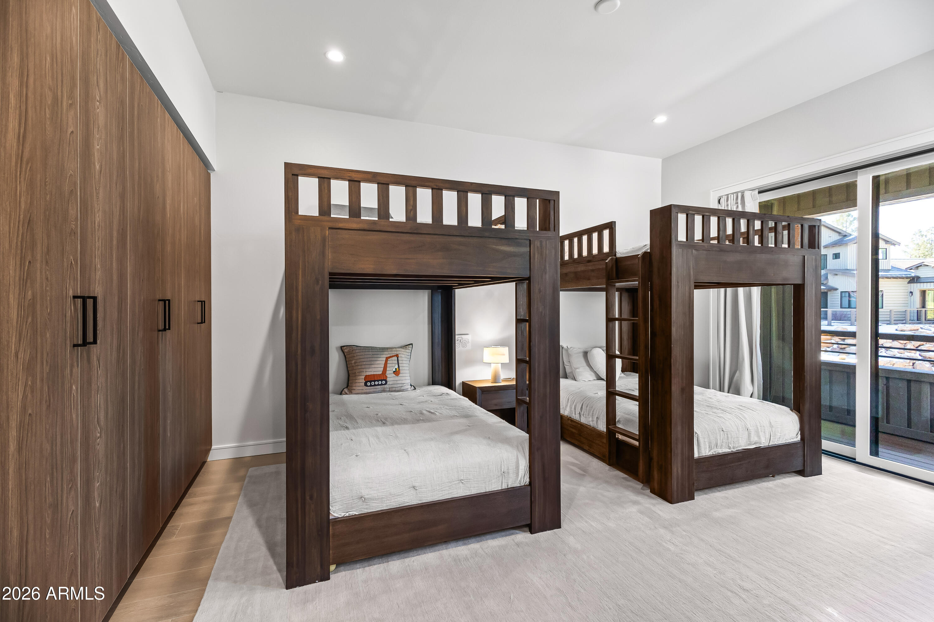 MOUNTAIN VISTA CONDOMINIUMS AT PINE CANYON - Residential