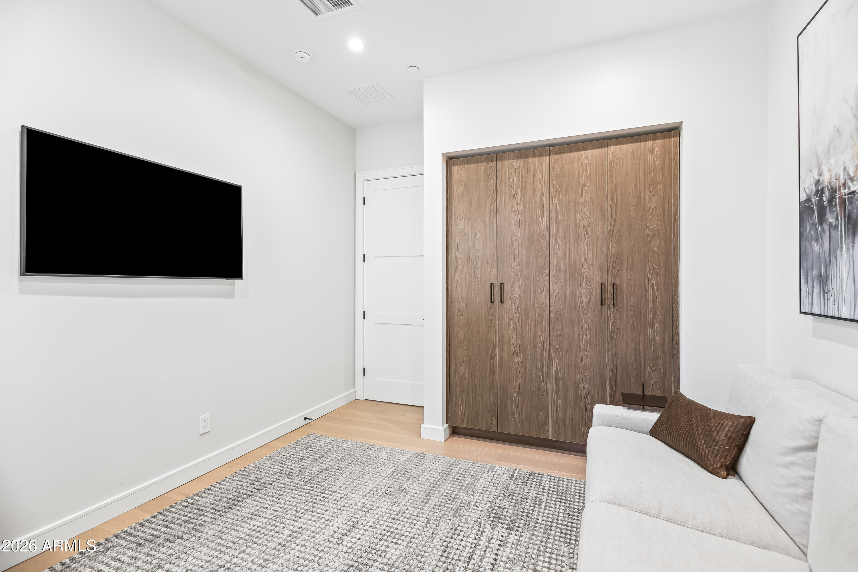 MOUNTAIN VISTA CONDOMINIUMS AT PINE CANYON - Residential