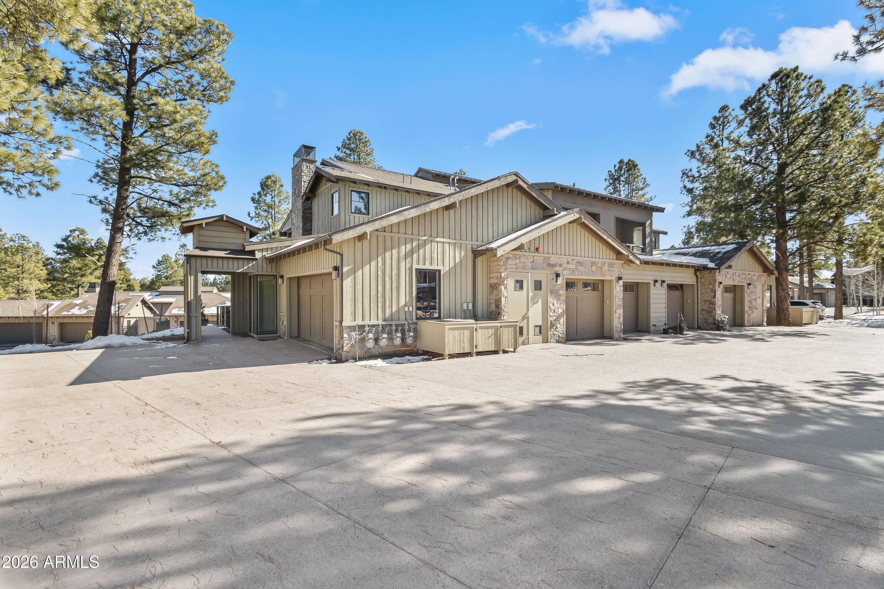 MOUNTAIN VISTA CONDOMINIUMS AT PINE CANYON - Residential