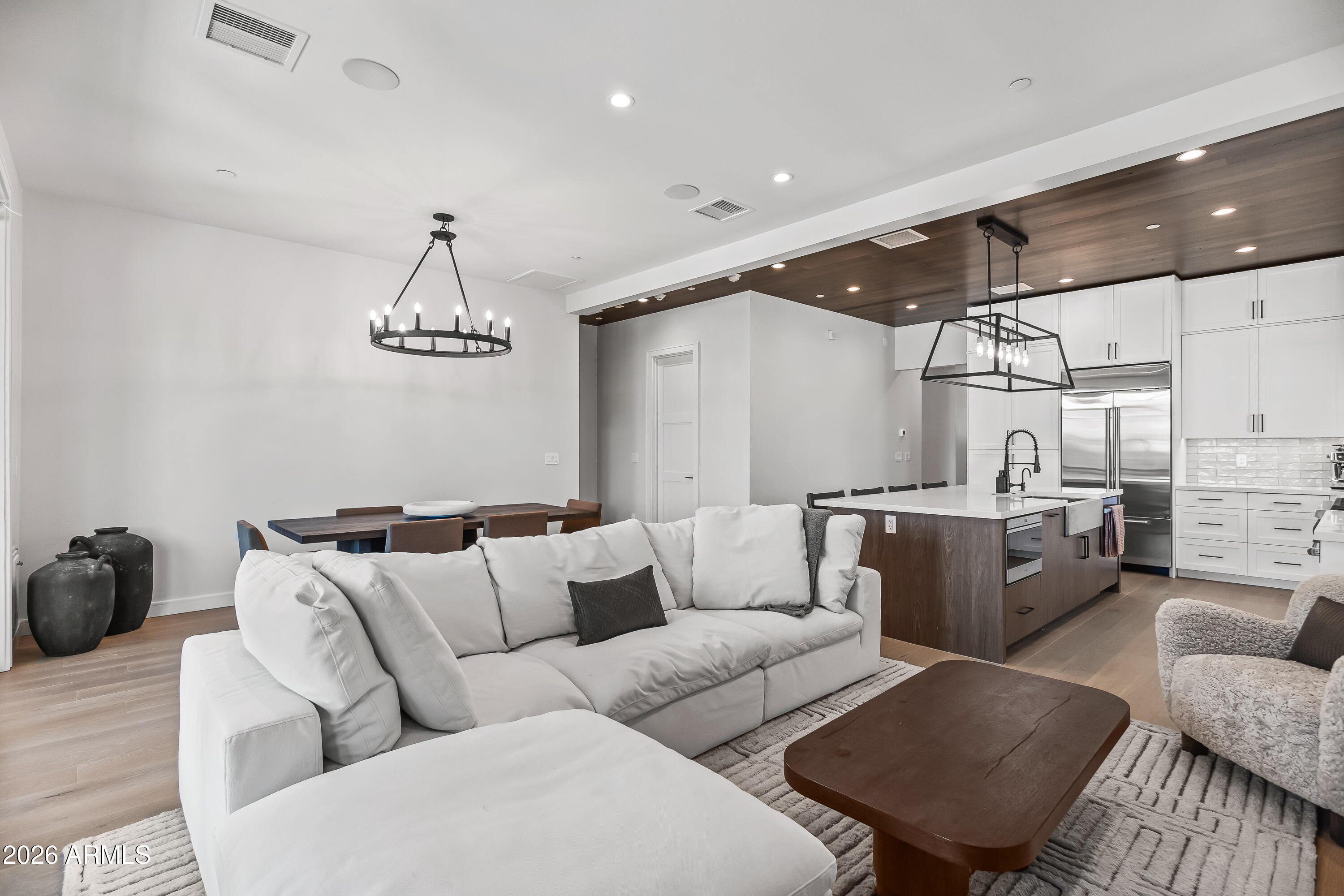 MOUNTAIN VISTA CONDOMINIUMS AT PINE CANYON - Residential
