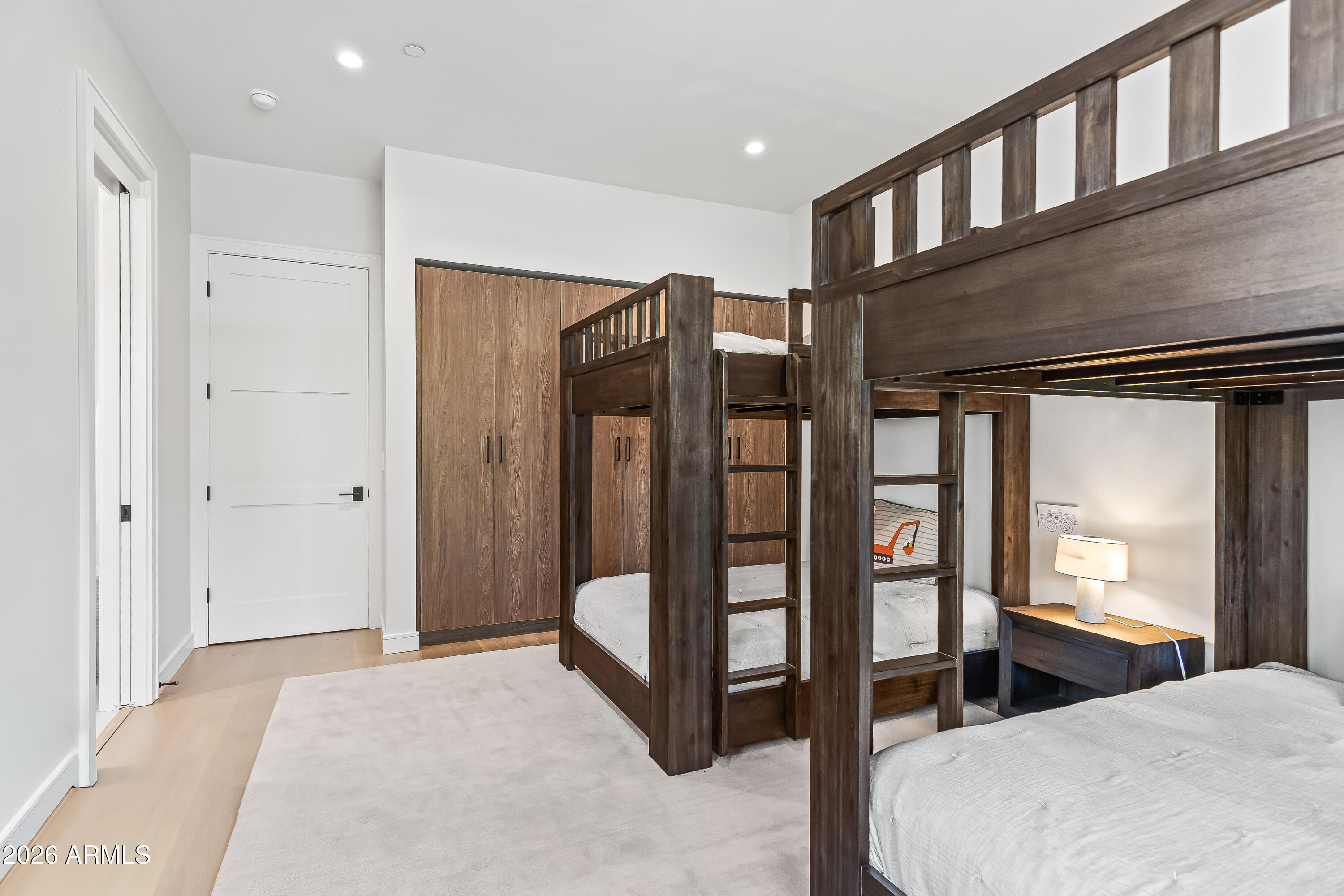 MOUNTAIN VISTA CONDOMINIUMS AT PINE CANYON - Residential