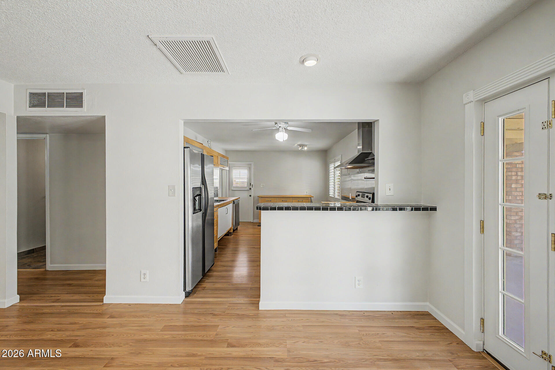 SCOTTSDALE ESTATES - Residential Lease