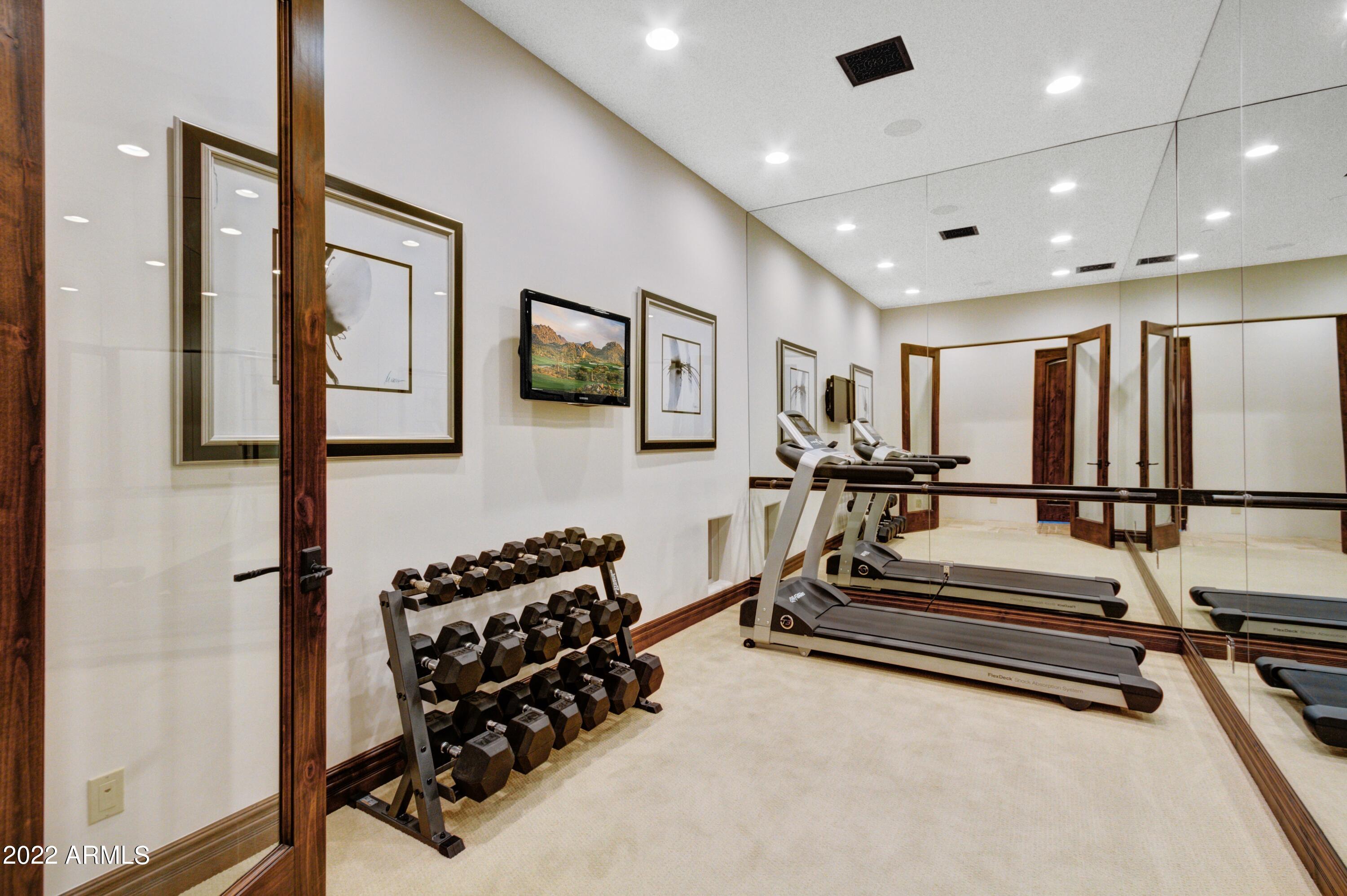 Privada - Residential