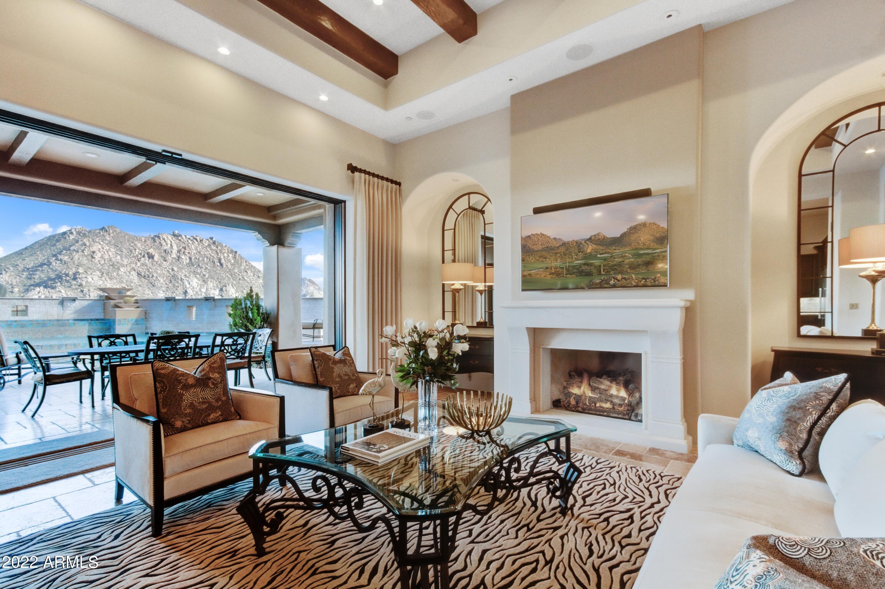 Privada - Residential