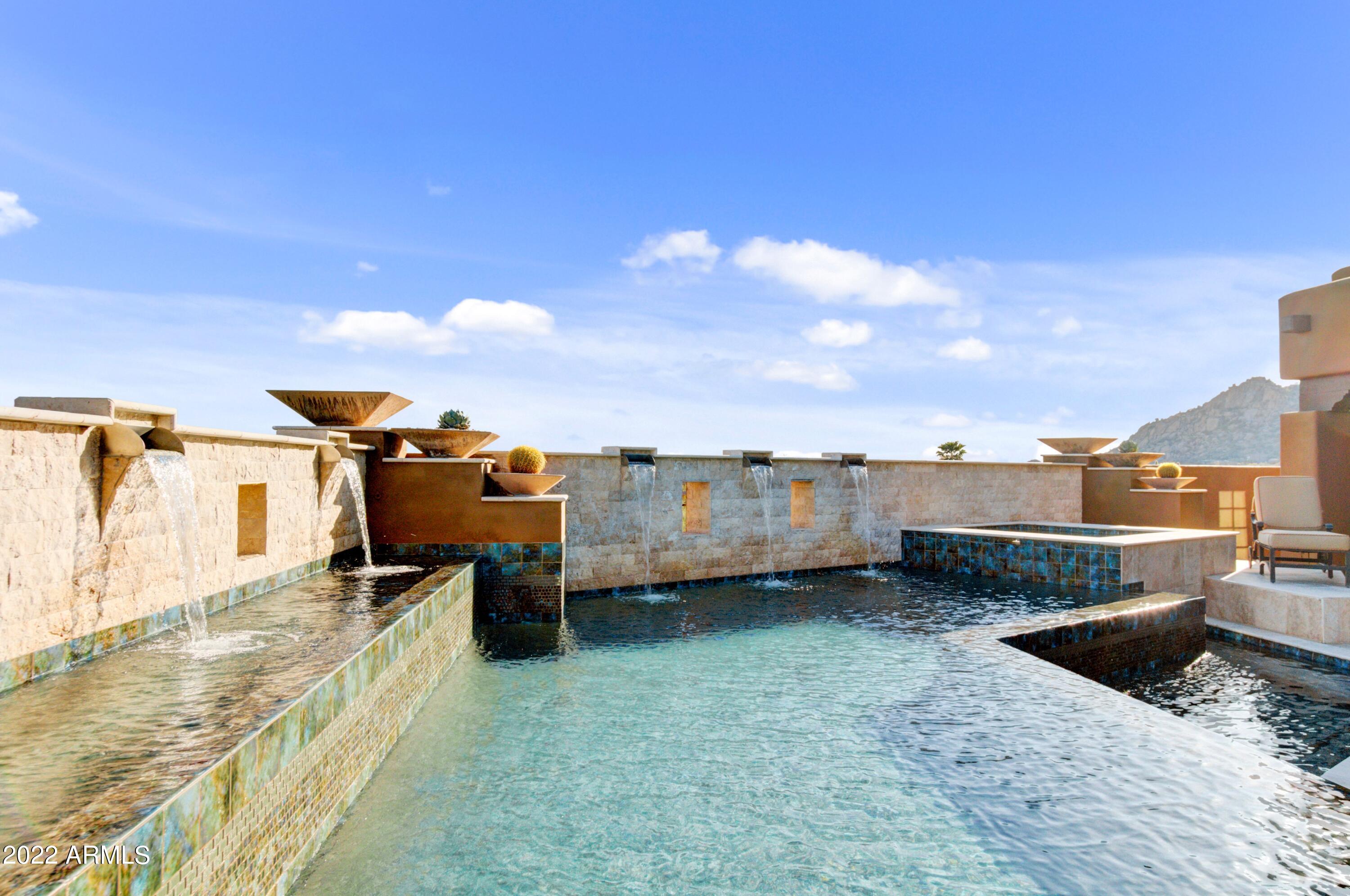 Privada - Residential