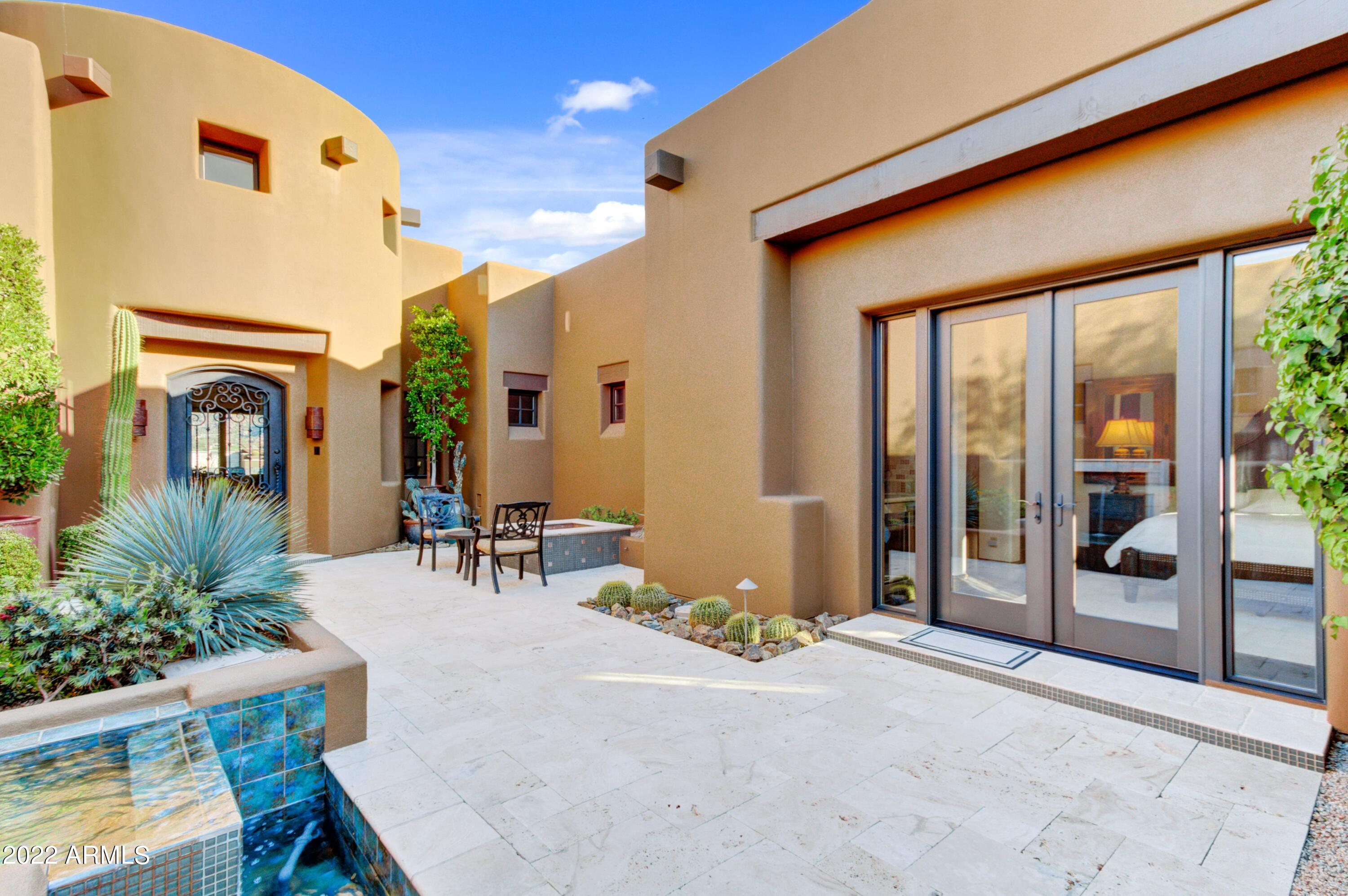 Privada - Residential