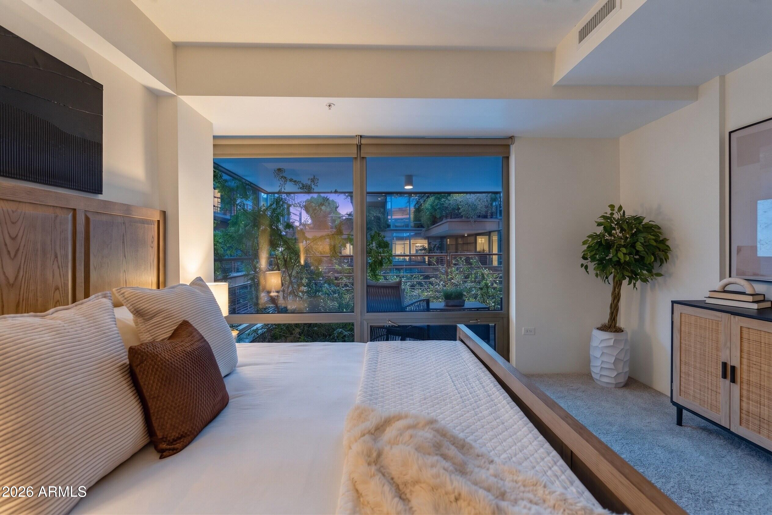 OPTIMA CAMELVIEW VILLAGE CONDOMINIUM 2ND AMD MCR 803-35 UNIT 5008 BLDG 1 7117 E RANCHO VISTA DR - Residential