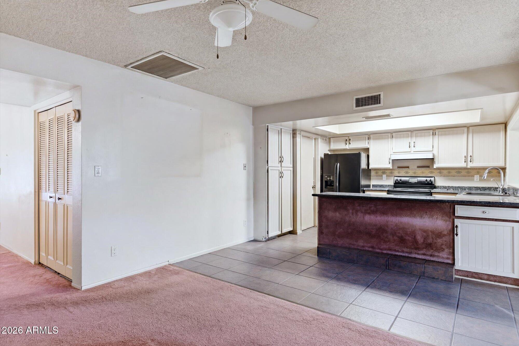 MARLBOROUGH COUNTRY UNIT 6 - Residential