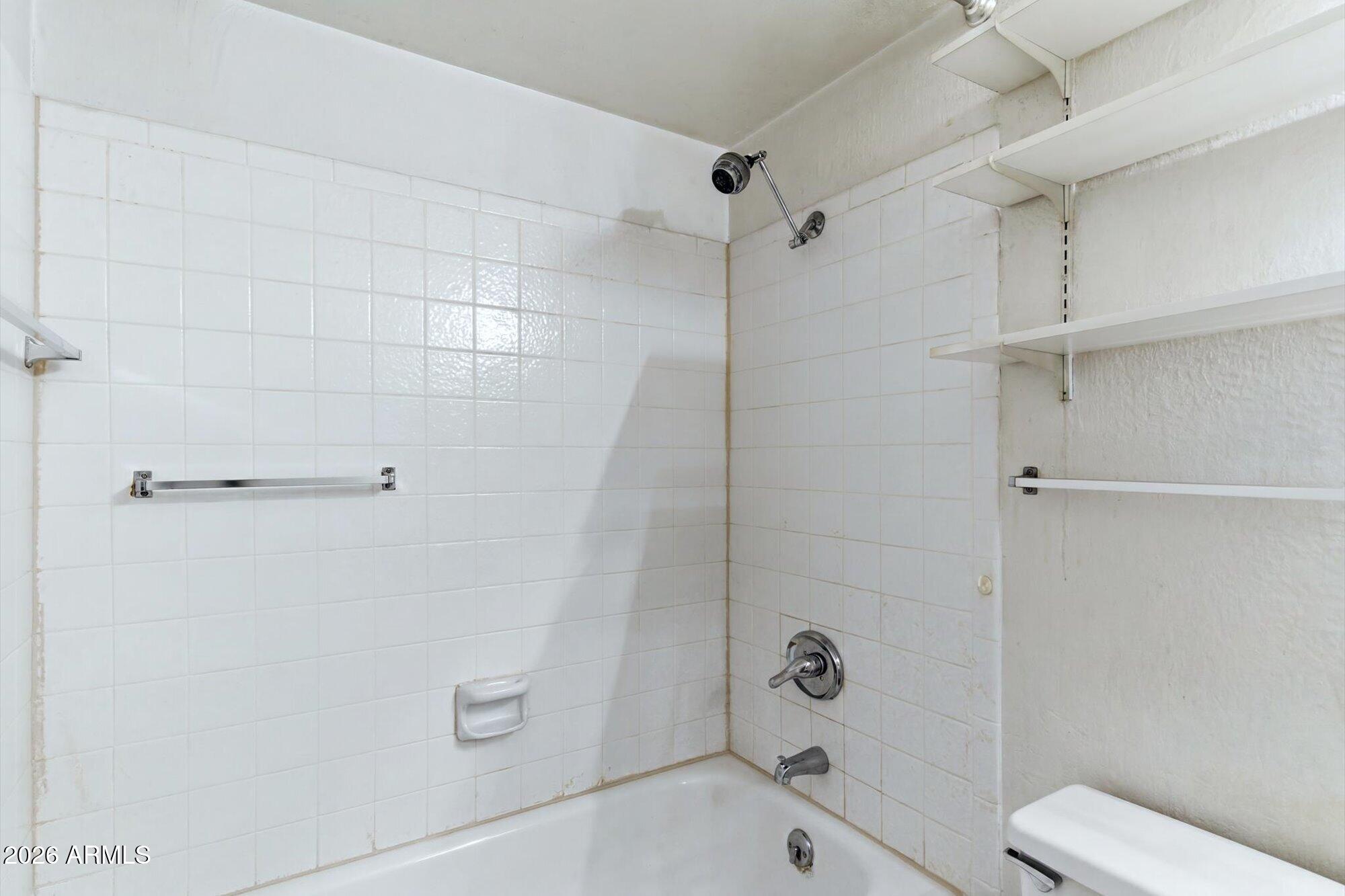 MARLBOROUGH COUNTRY UNIT 6 - Residential