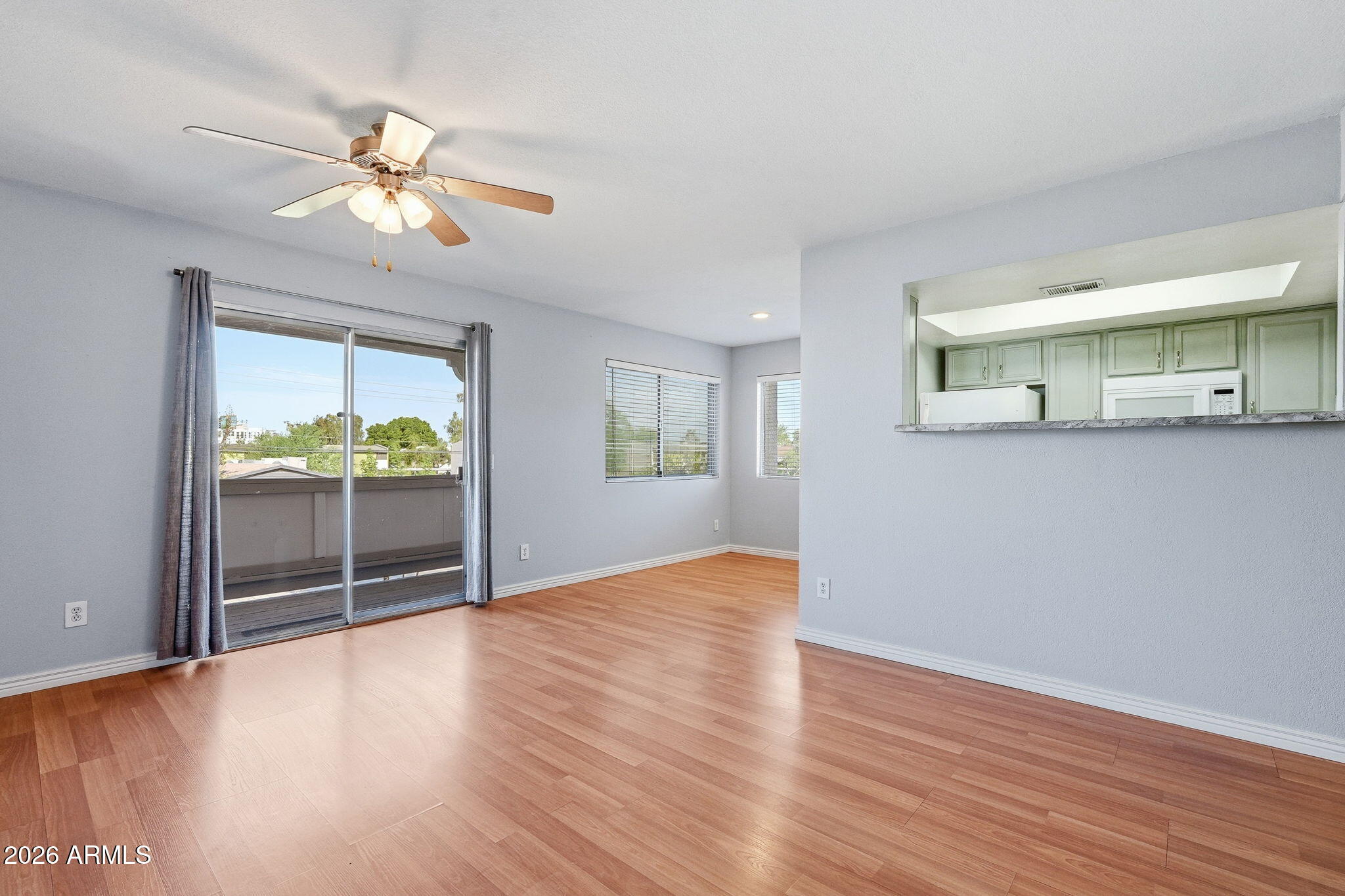 Prime Tempe Location Near ASU! This second-floor corner unit at Worthington Place Condominiums features a 2-bedroom, 2-bathroom layout with added privacy, excellent natural light, and convenient, close proximity to parking. The property offers immediate access to ASU campus, Downtown Tempe, the light rail, and local bus stops, alongside rapid transit access to all major valley freeways, including the 101, 202, US-60, and I-10.