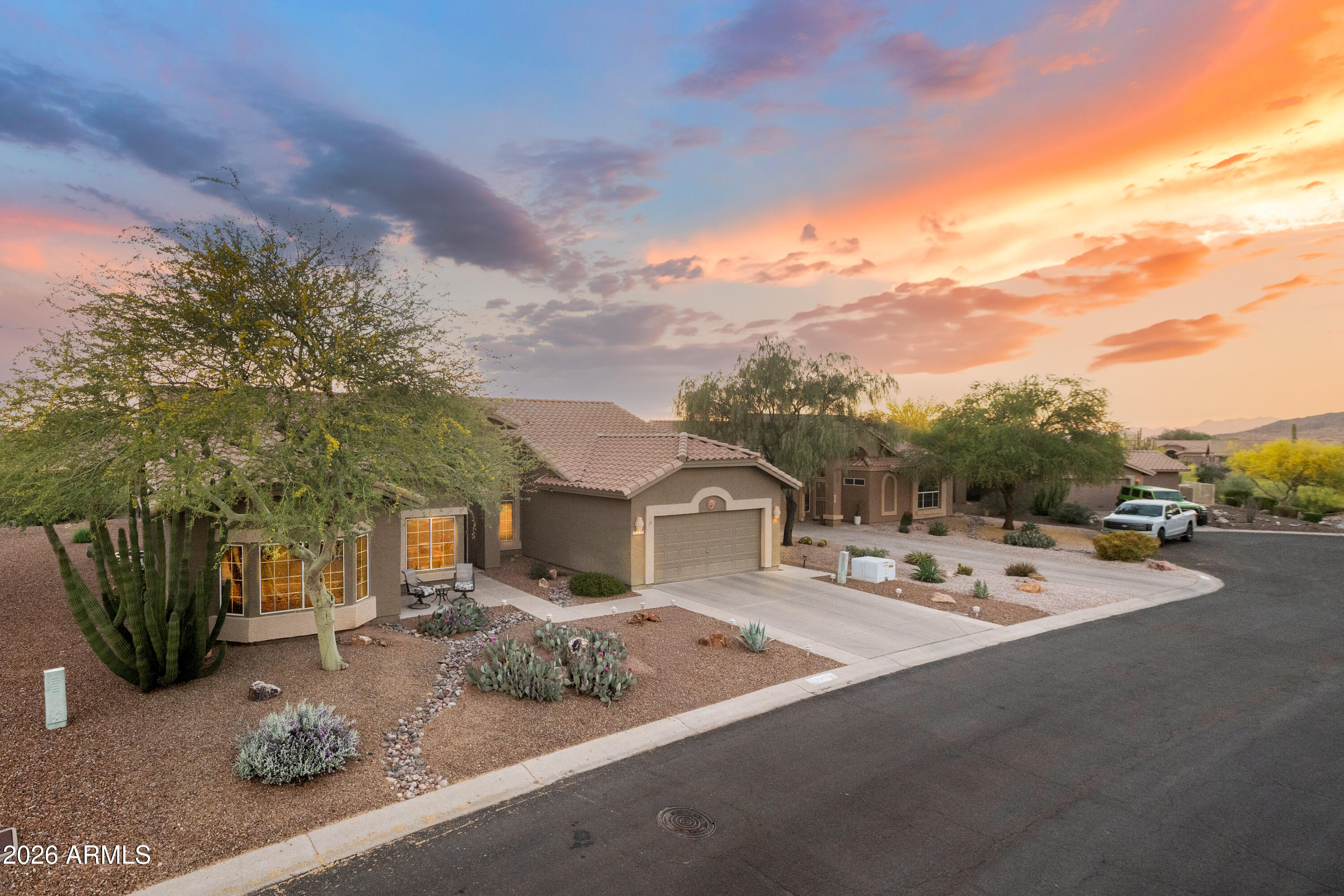 MOUNTAINBROOK VILLAGE - Residential