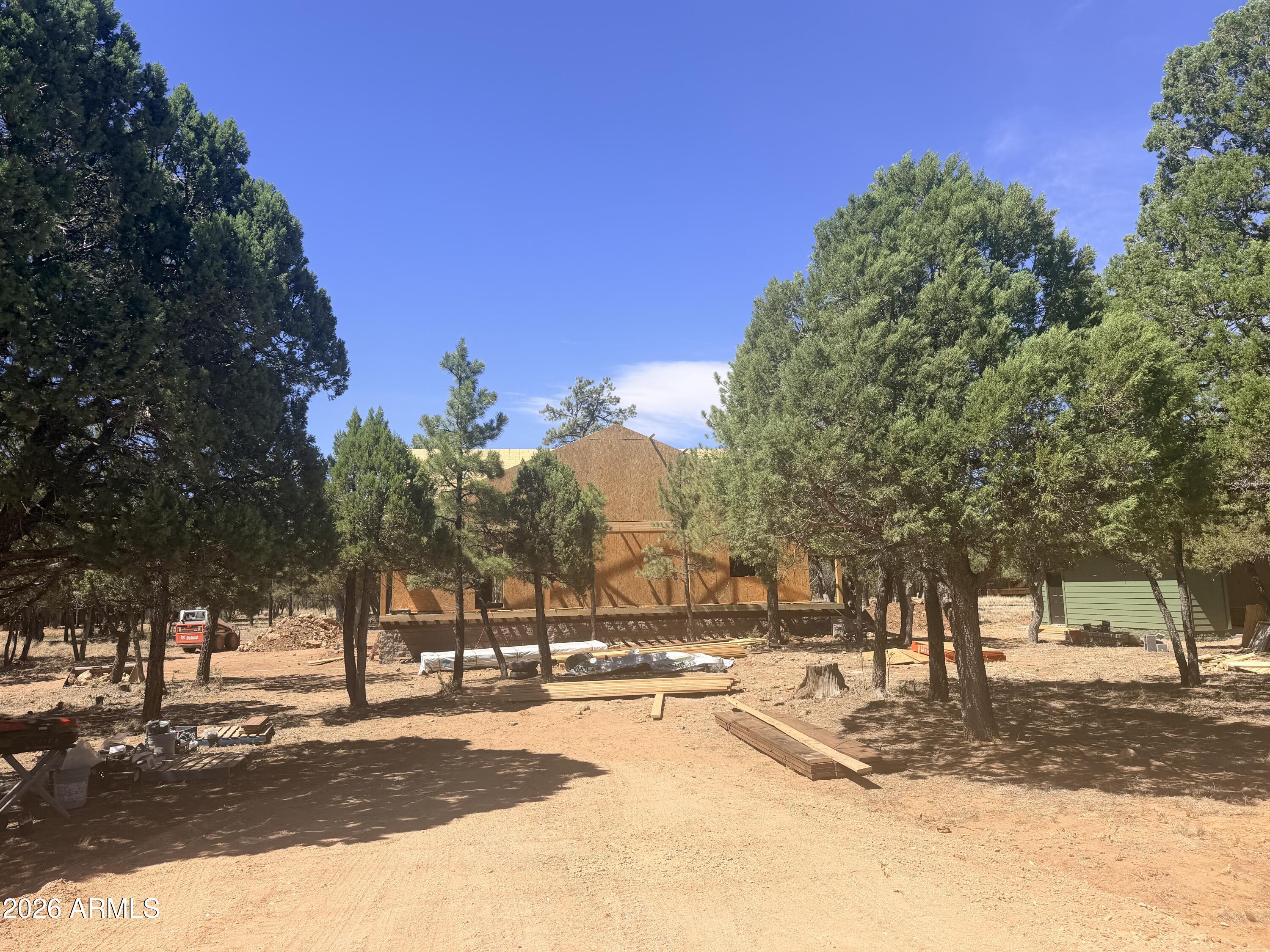 TAMARRON PINES - Residential