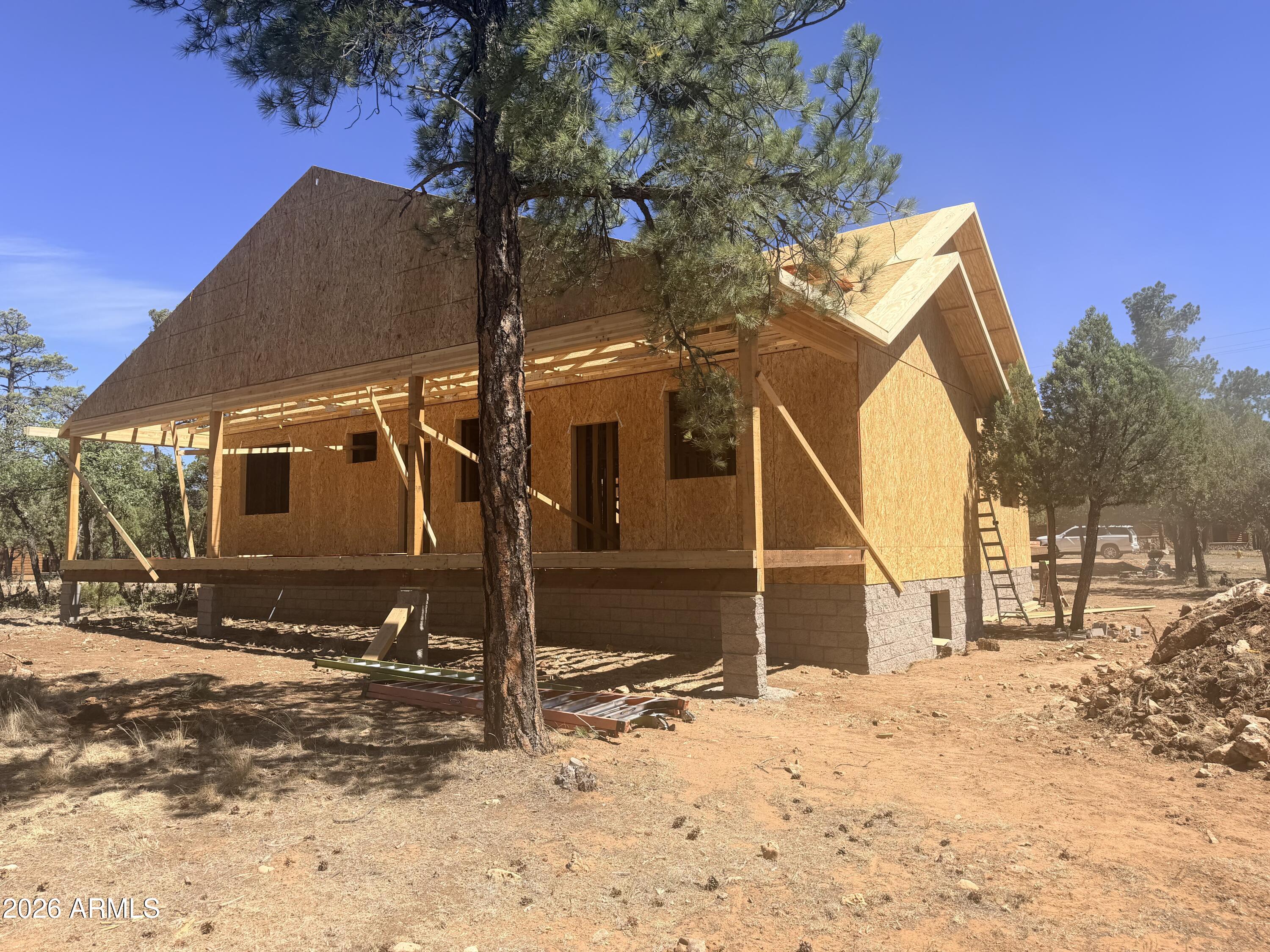 TAMARRON PINES - Residential
