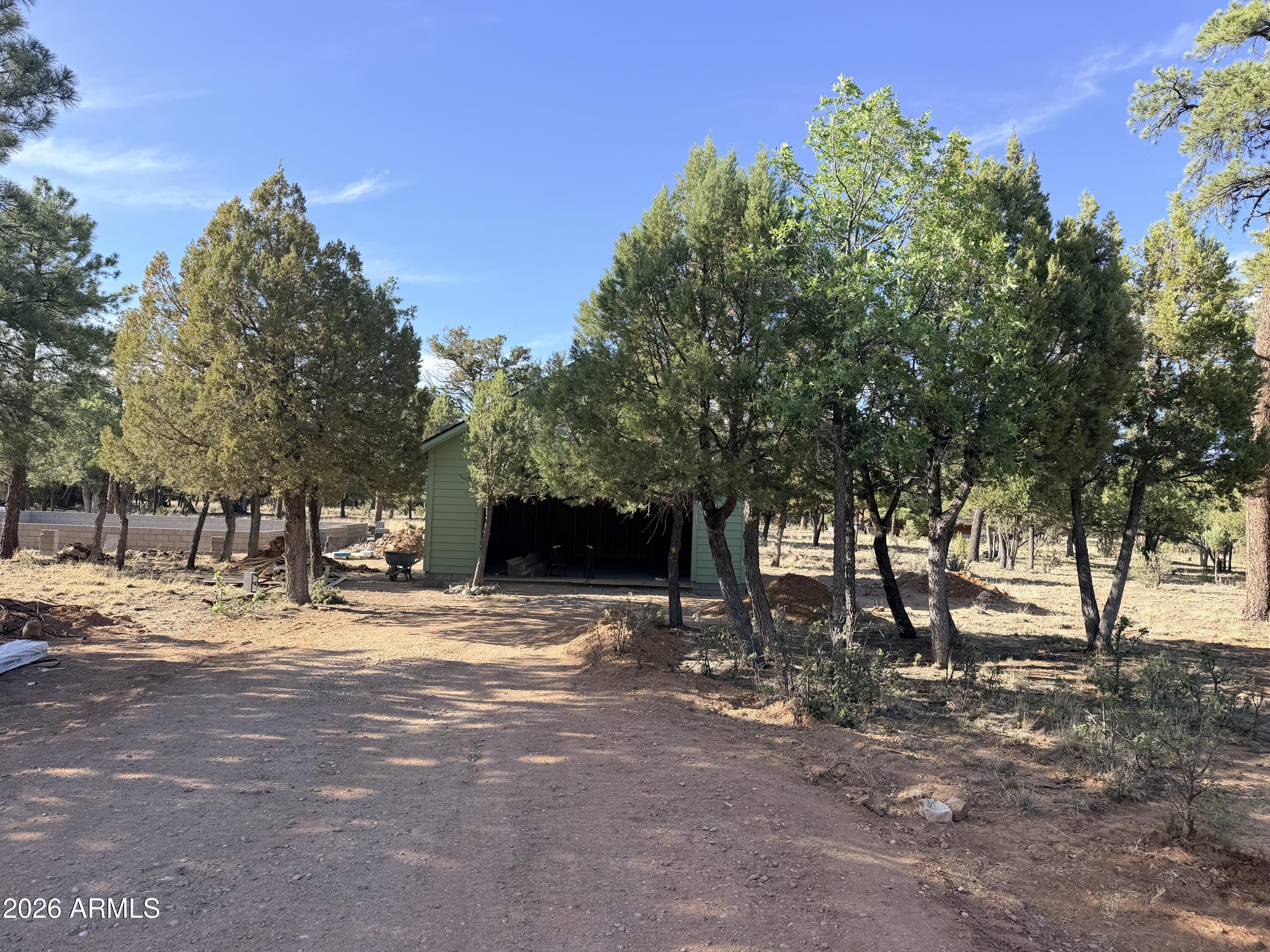 TAMARRON PINES - Residential