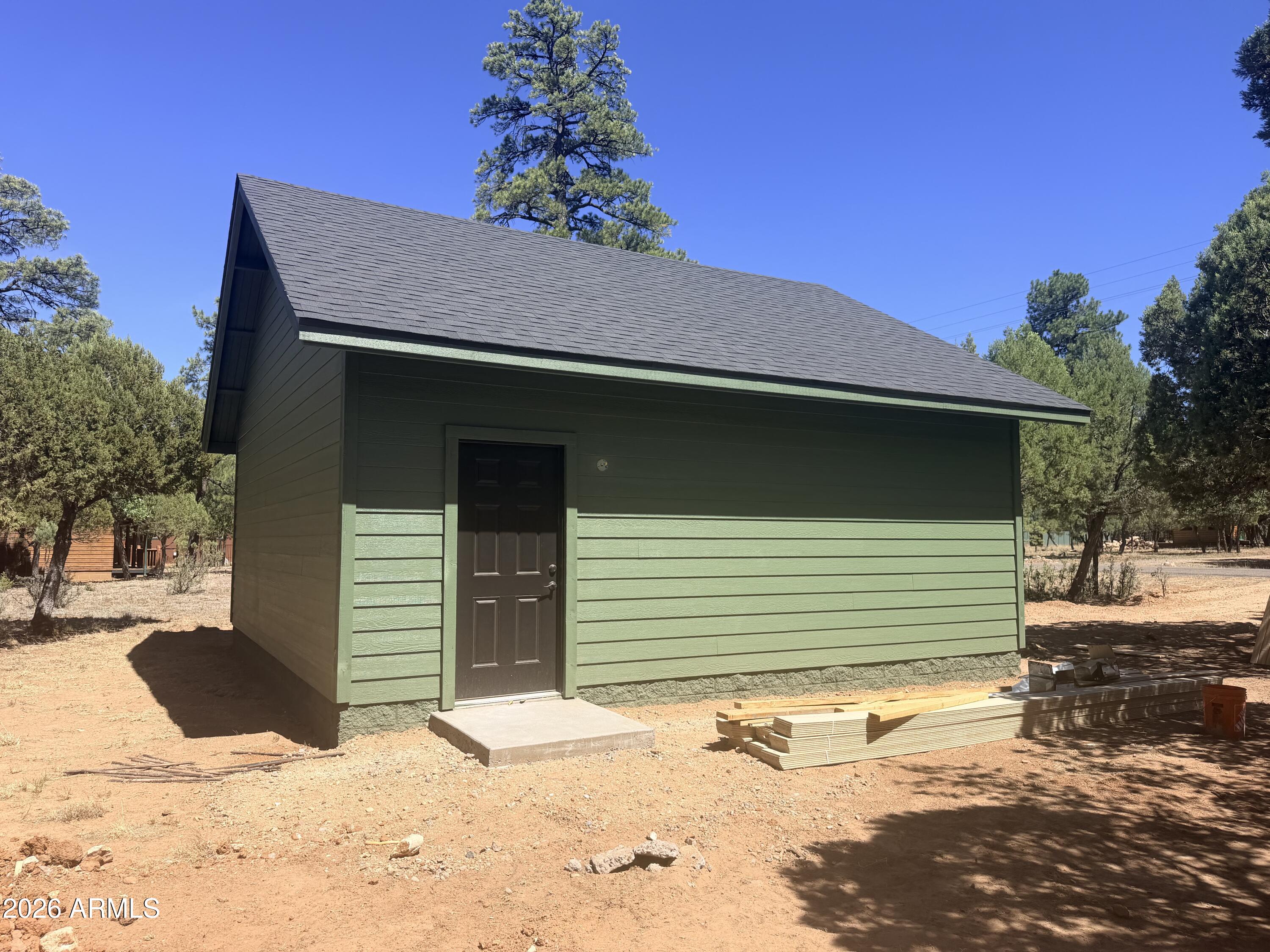 TAMARRON PINES - Residential