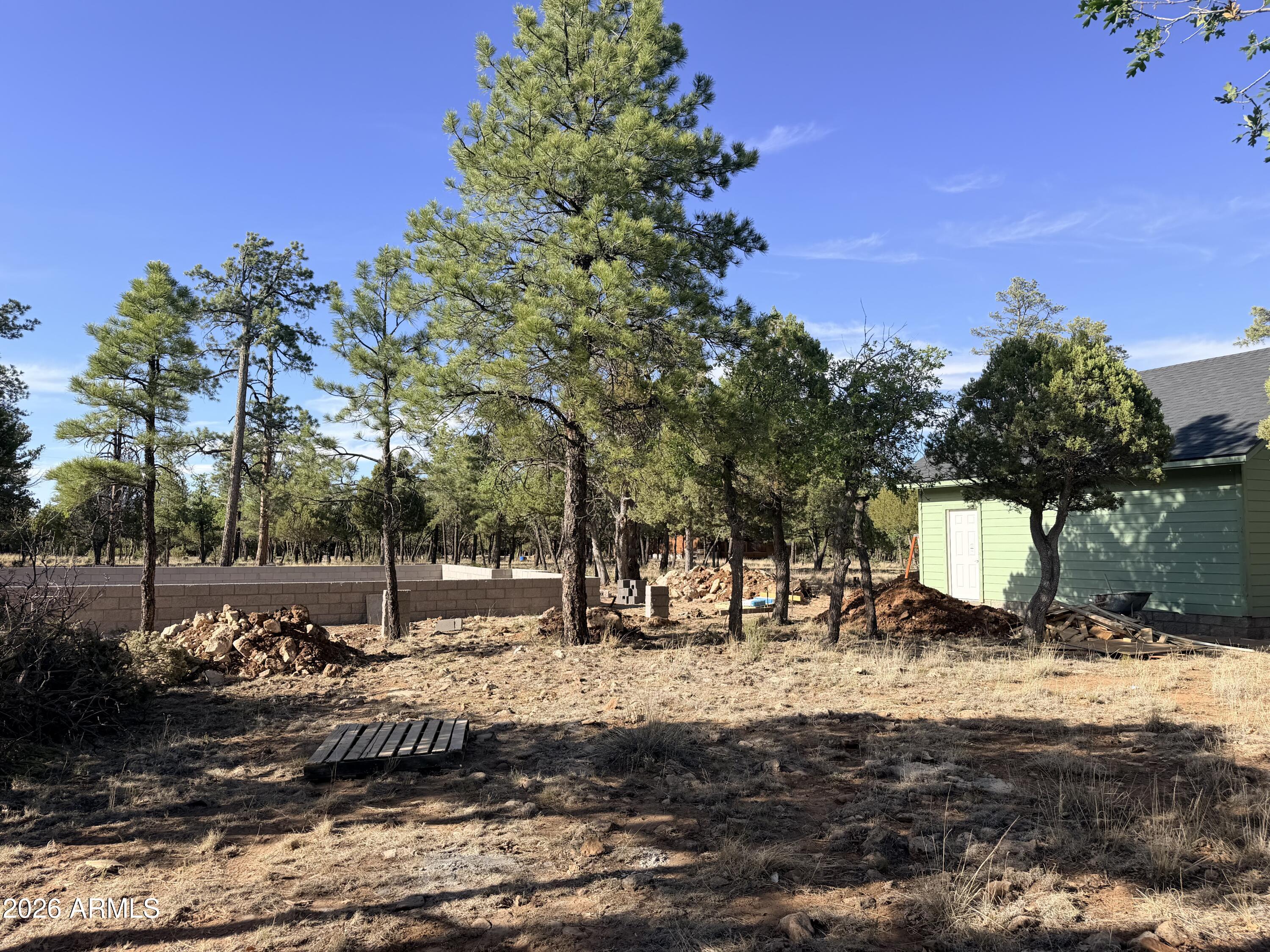 TAMARRON PINES - Residential