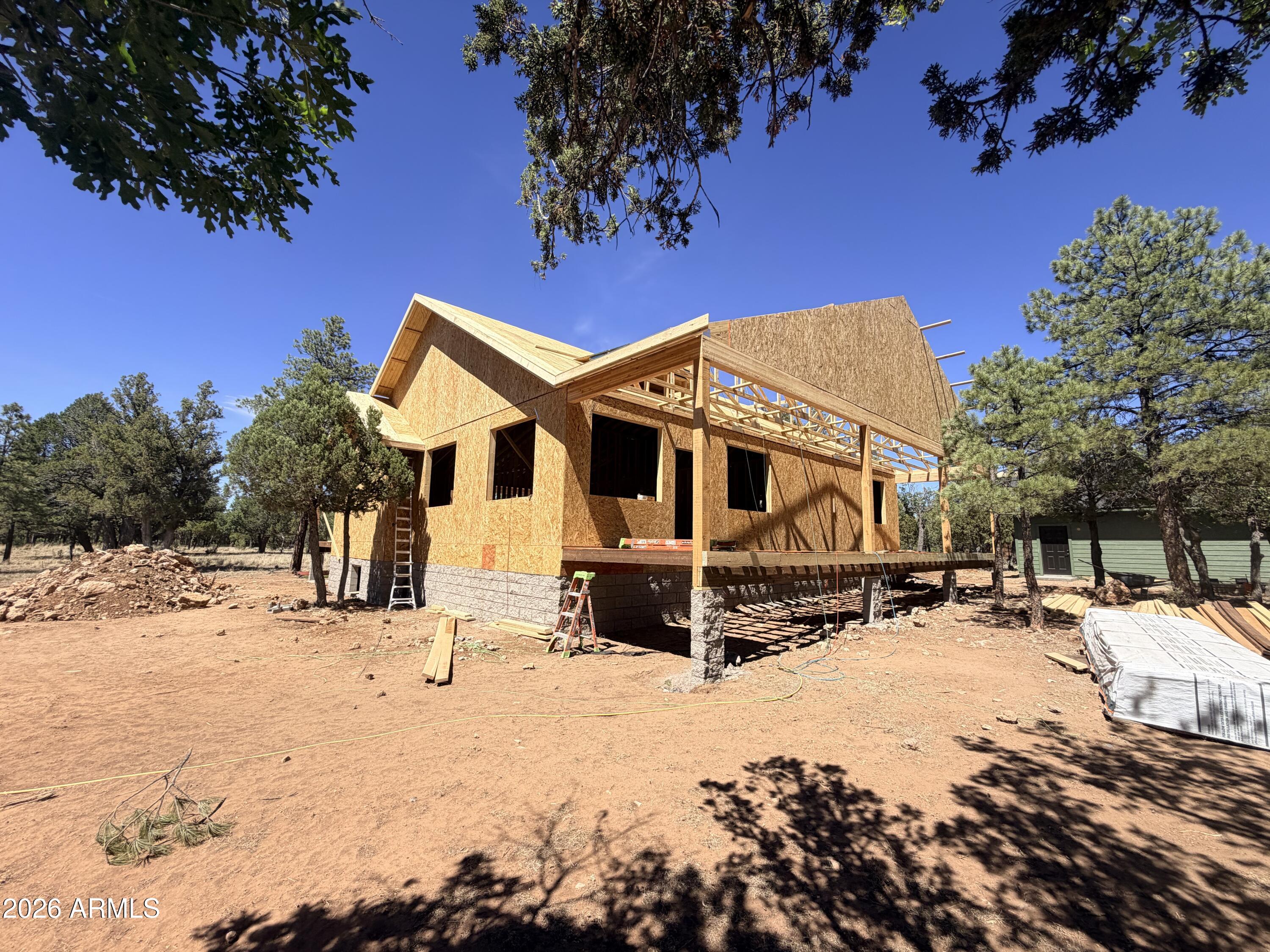 TAMARRON PINES - Residential