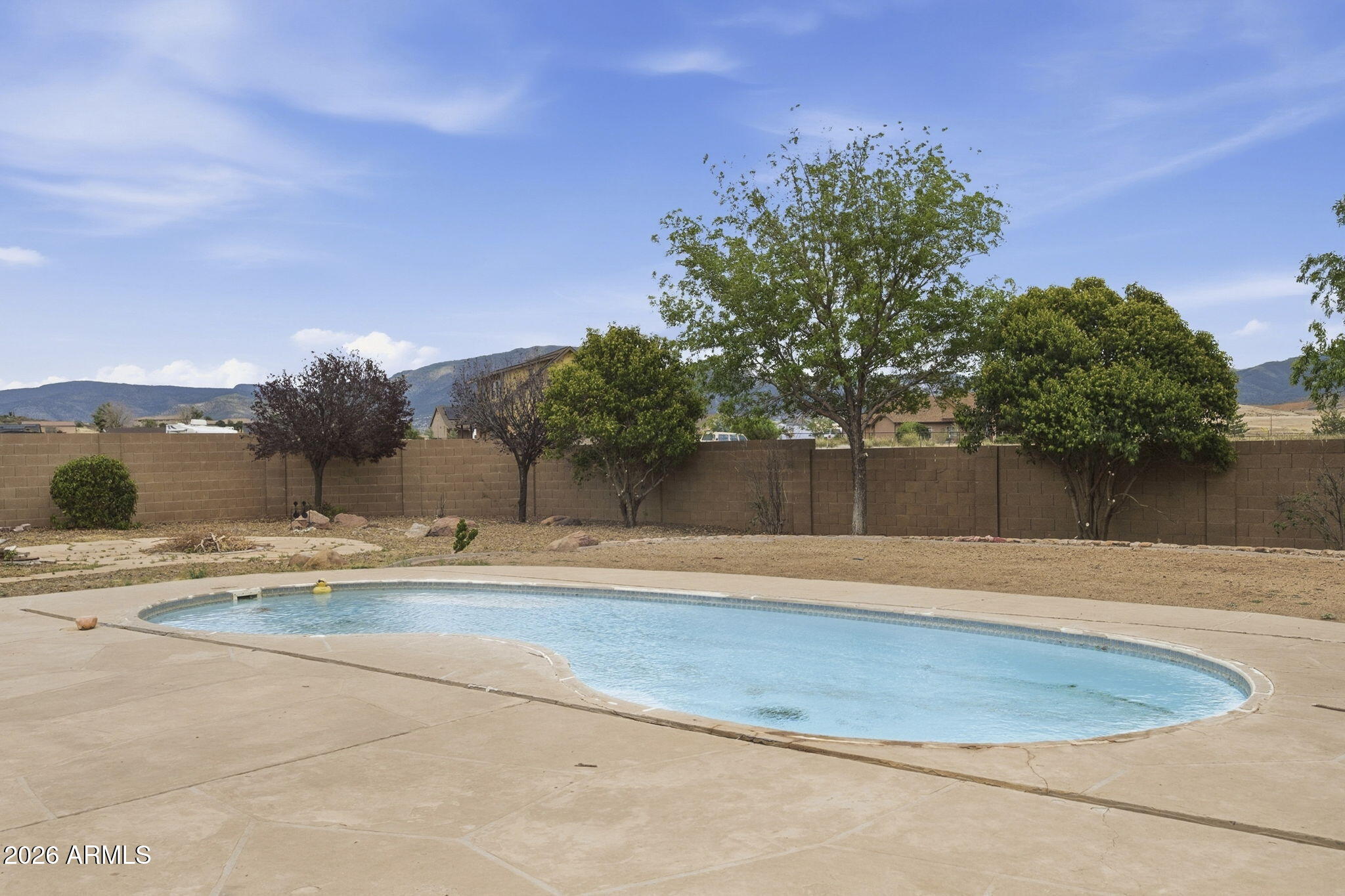 COYOTE CREST AMD - Residential