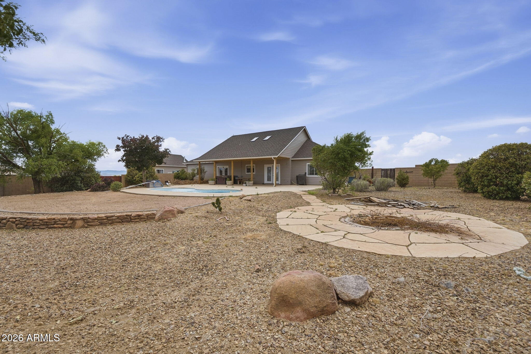 COYOTE CREST AMD - Residential