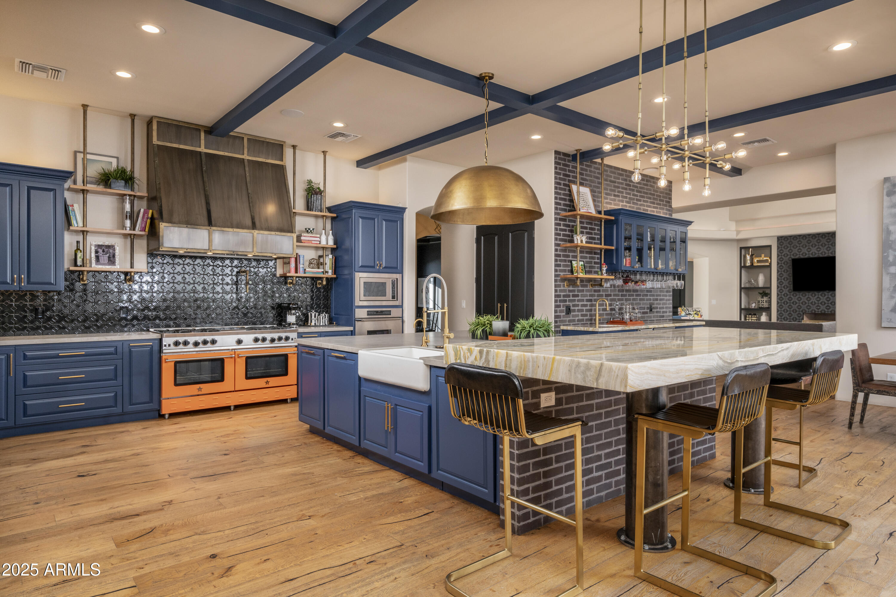 SWEET ACRES - Residential