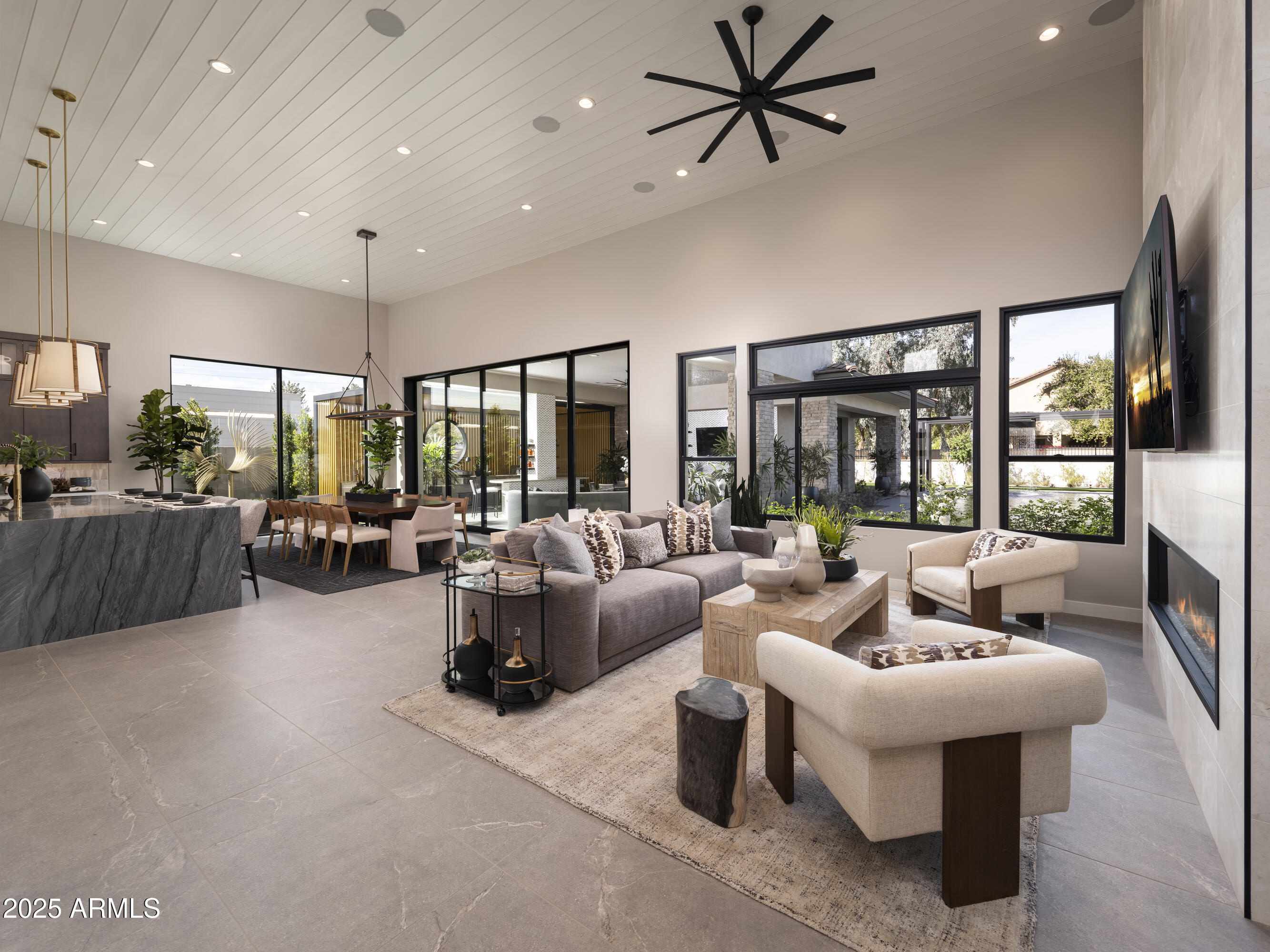 QUEEN CREEK 14 - Residential