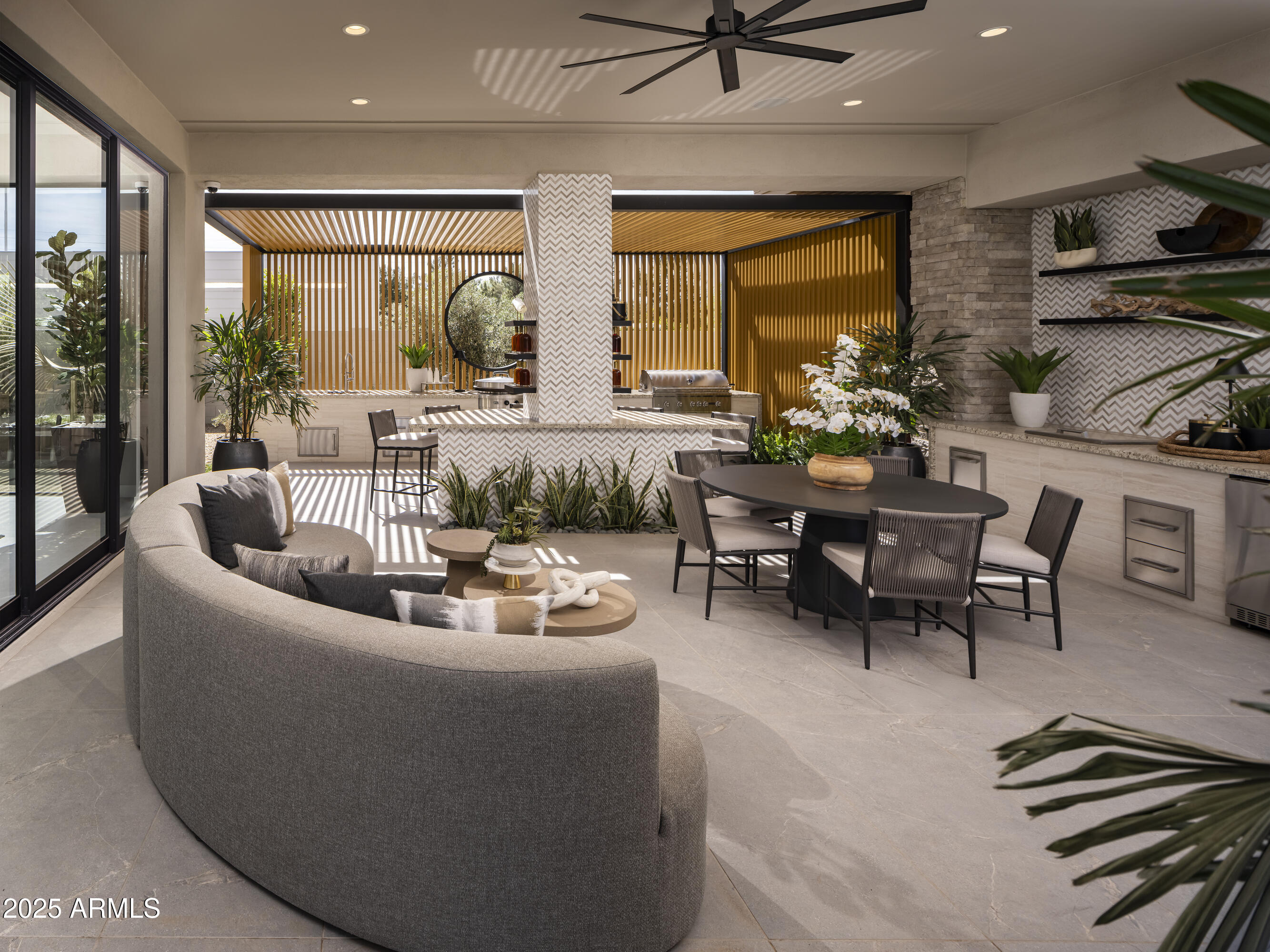 QUEEN CREEK 14 - Residential