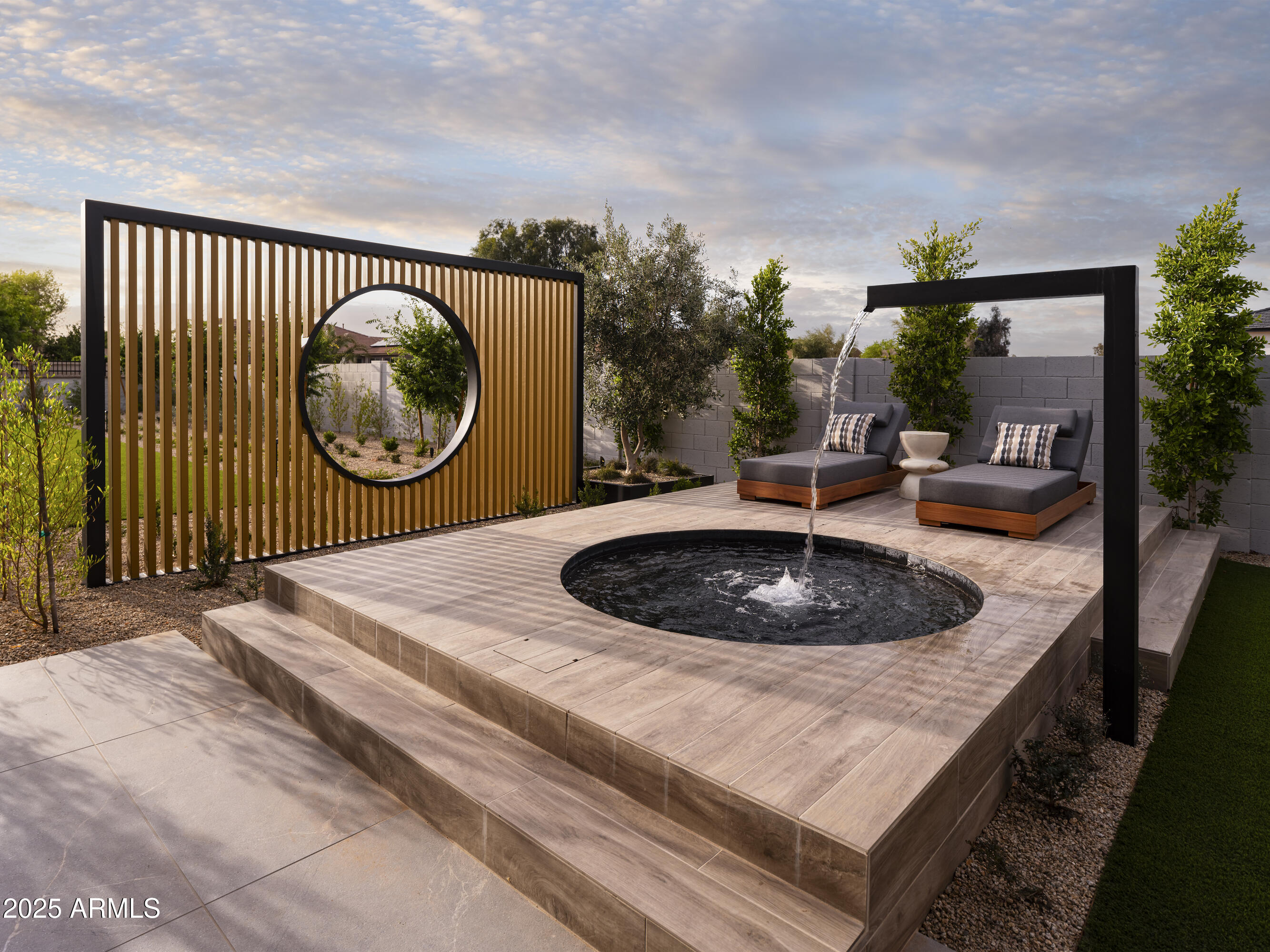 QUEEN CREEK 14 - Residential