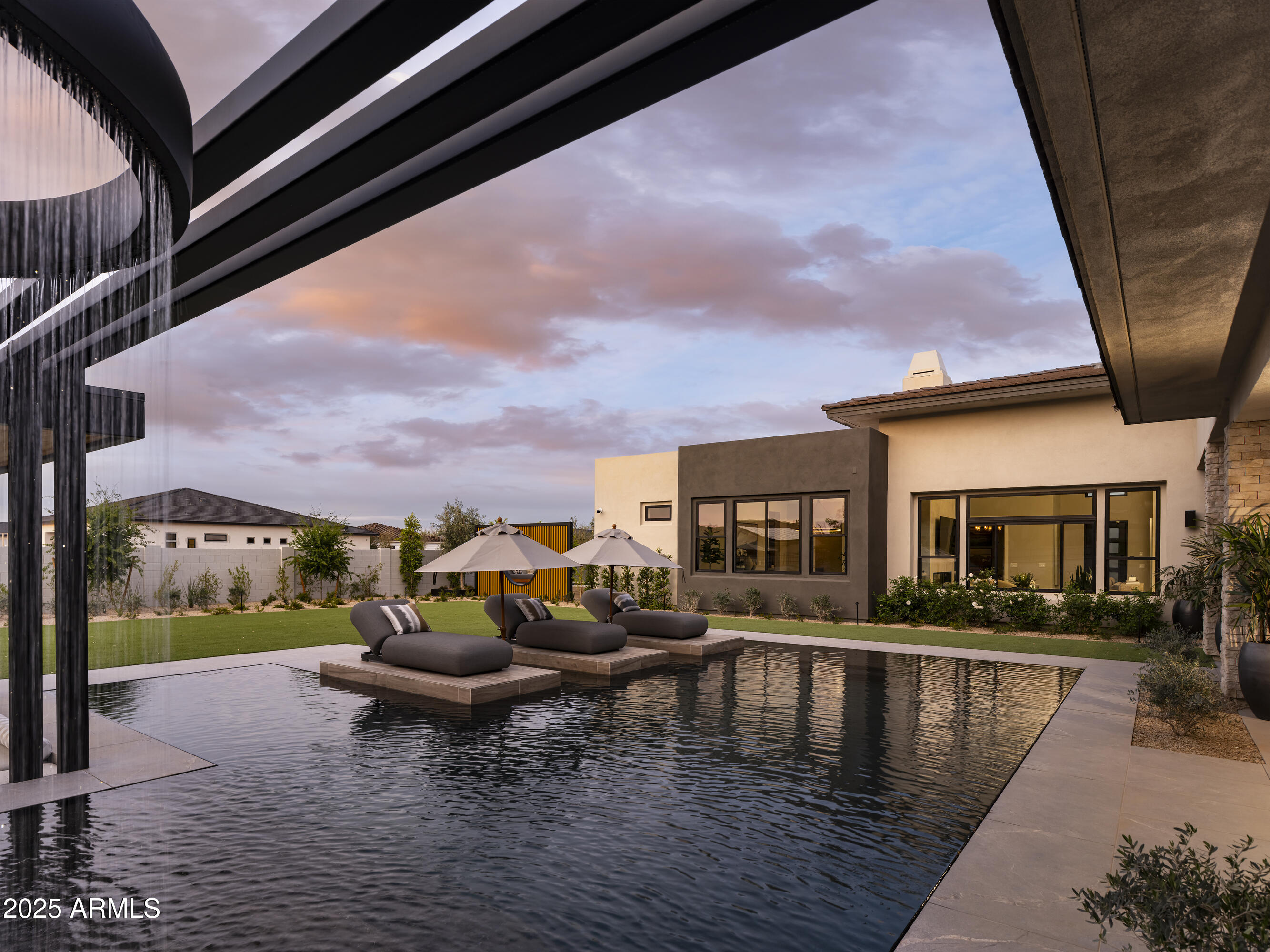 QUEEN CREEK 14 - Residential