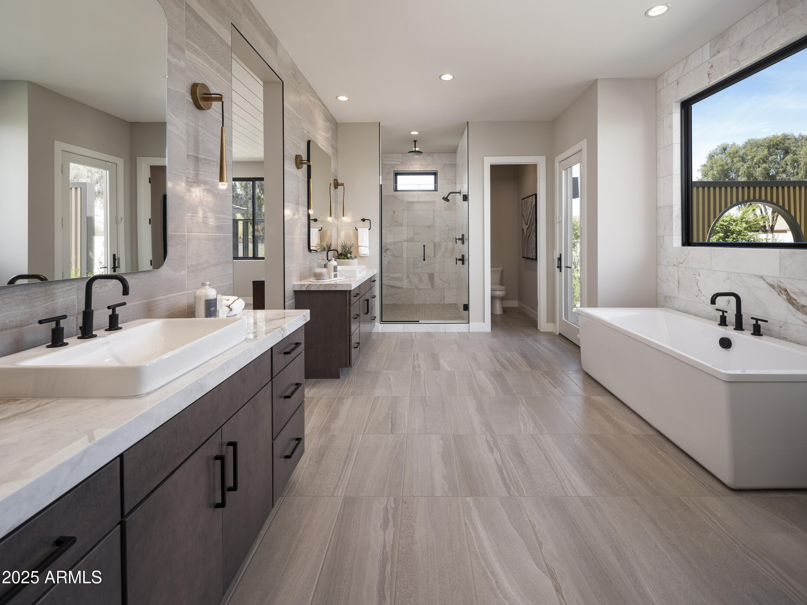 QUEEN CREEK 14 - Residential