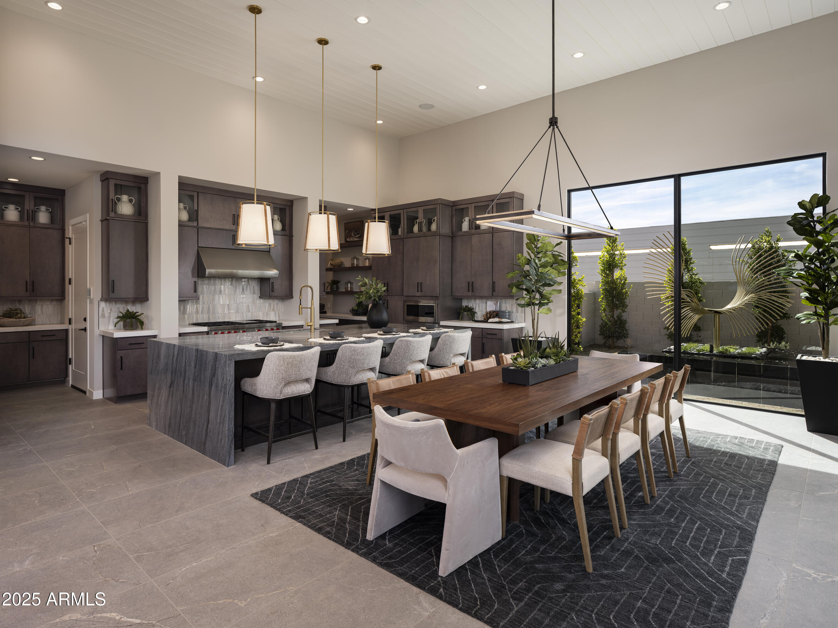 QUEEN CREEK 14 - Residential