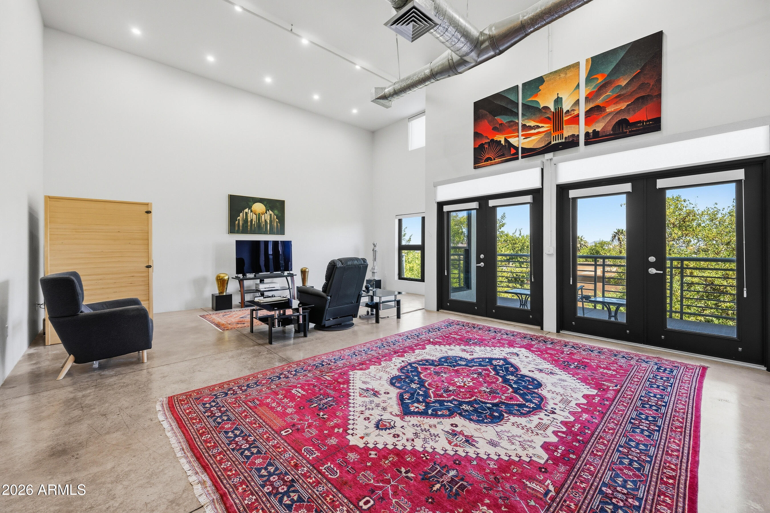 ARTISAN LOFTS CONDOMINIUM - Residential