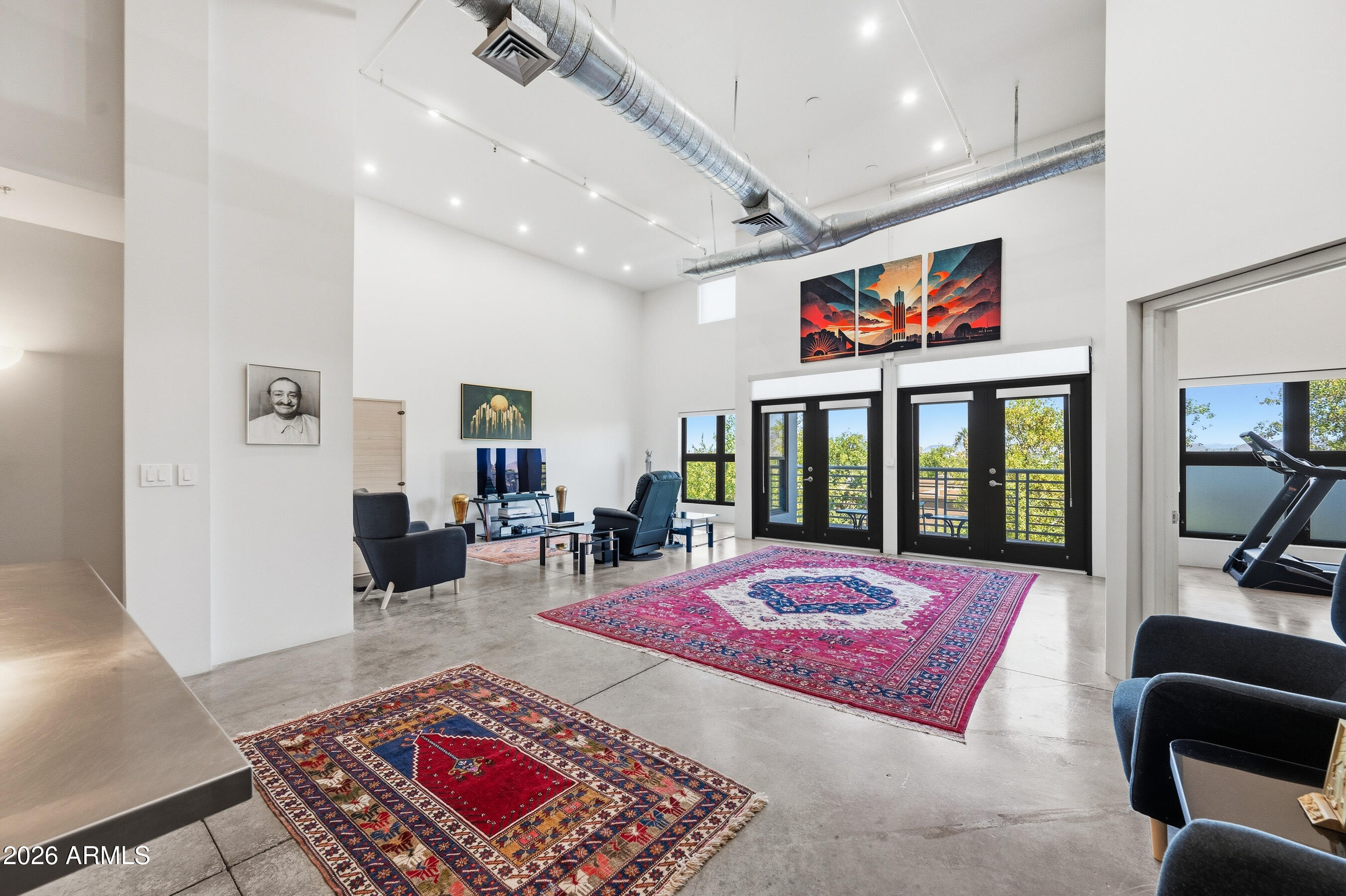 ARTISAN LOFTS CONDOMINIUM - Residential