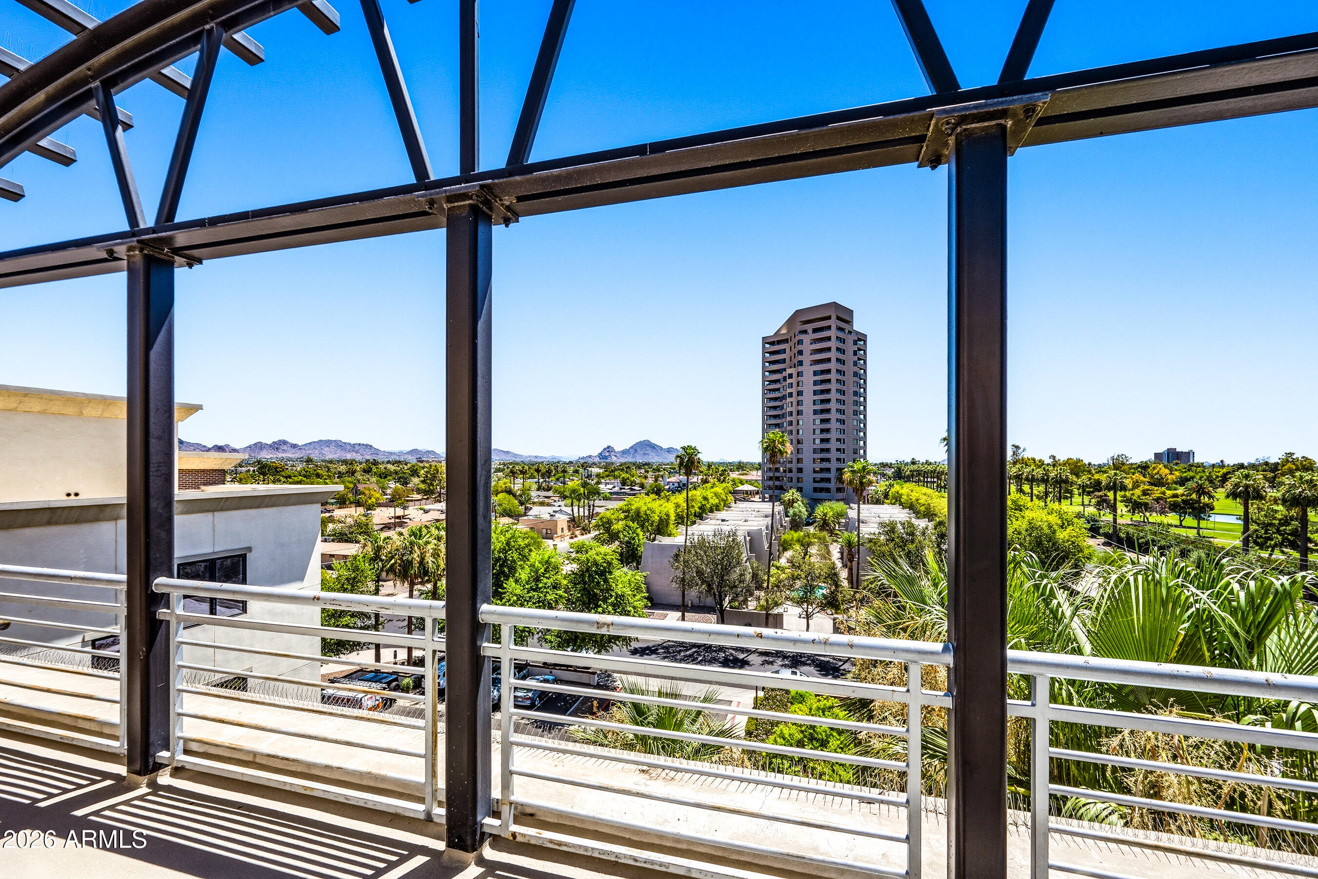 ARTISAN LOFTS CONDOMINIUM - Residential