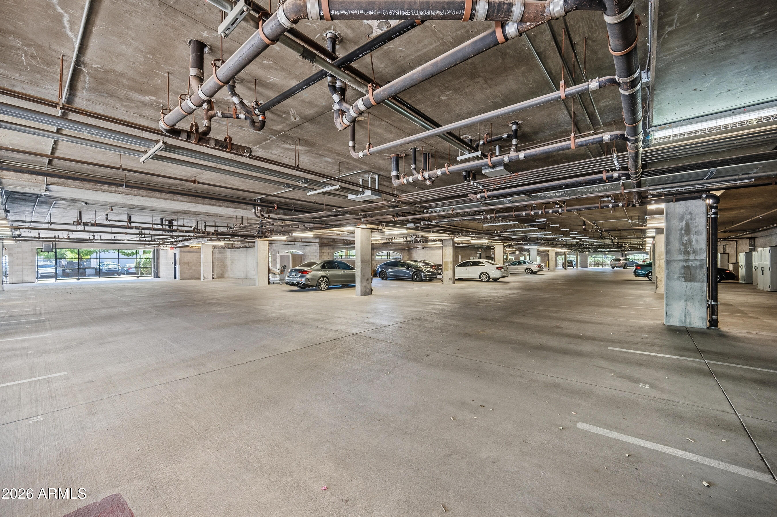 ARTISAN LOFTS CONDOMINIUM - Residential