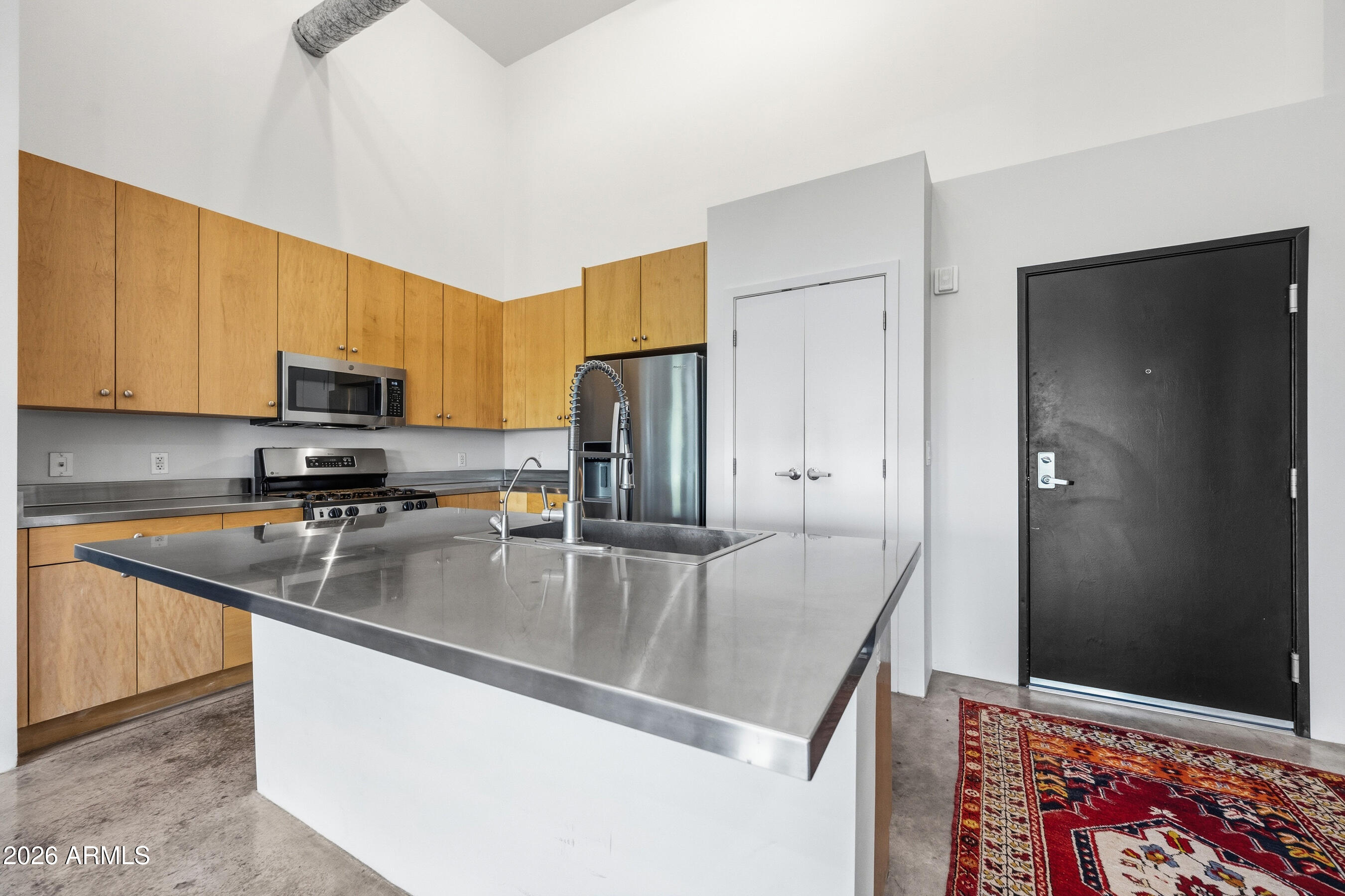 ARTISAN LOFTS CONDOMINIUM - Residential