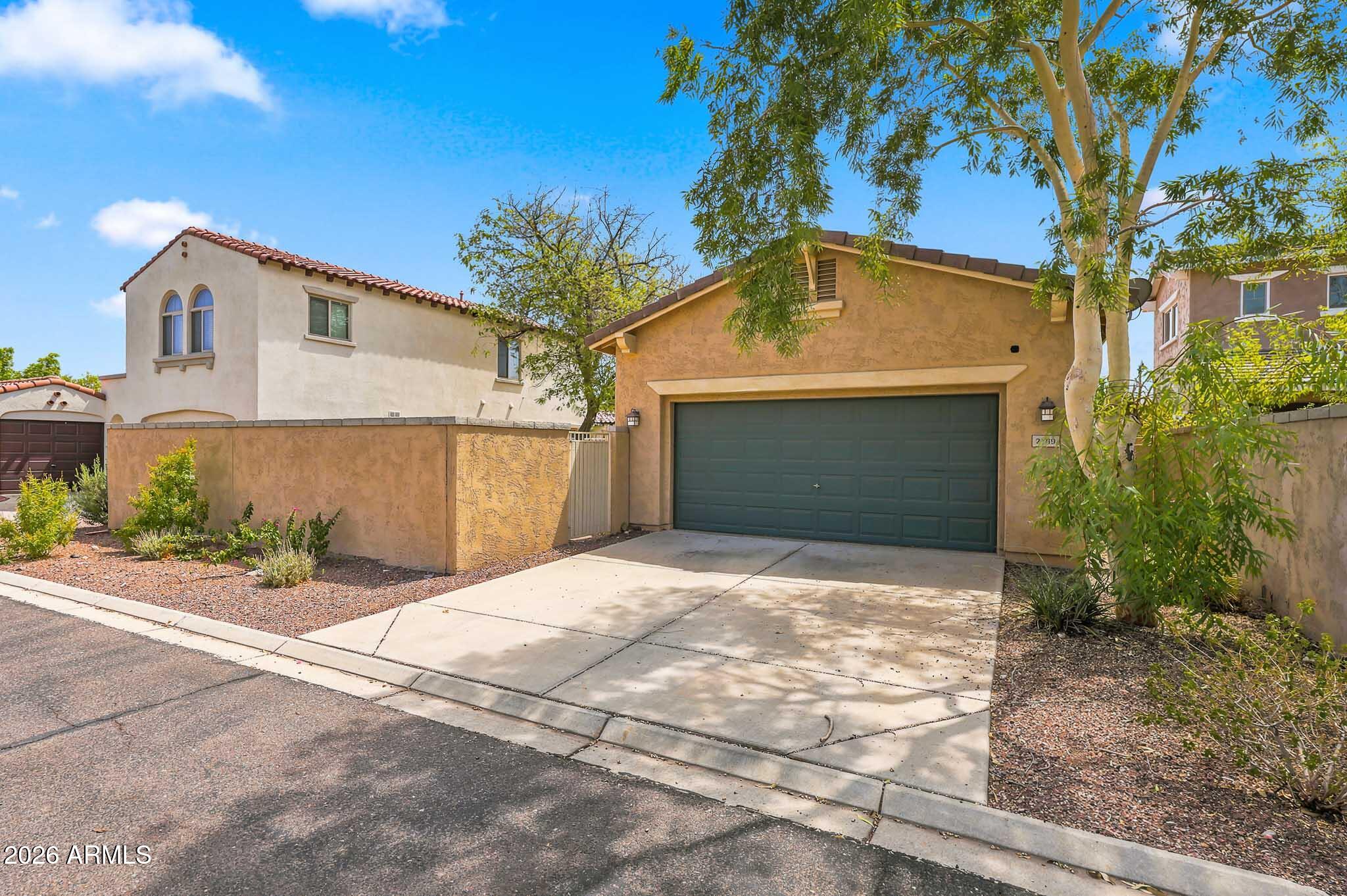 VERRADO - Residential
