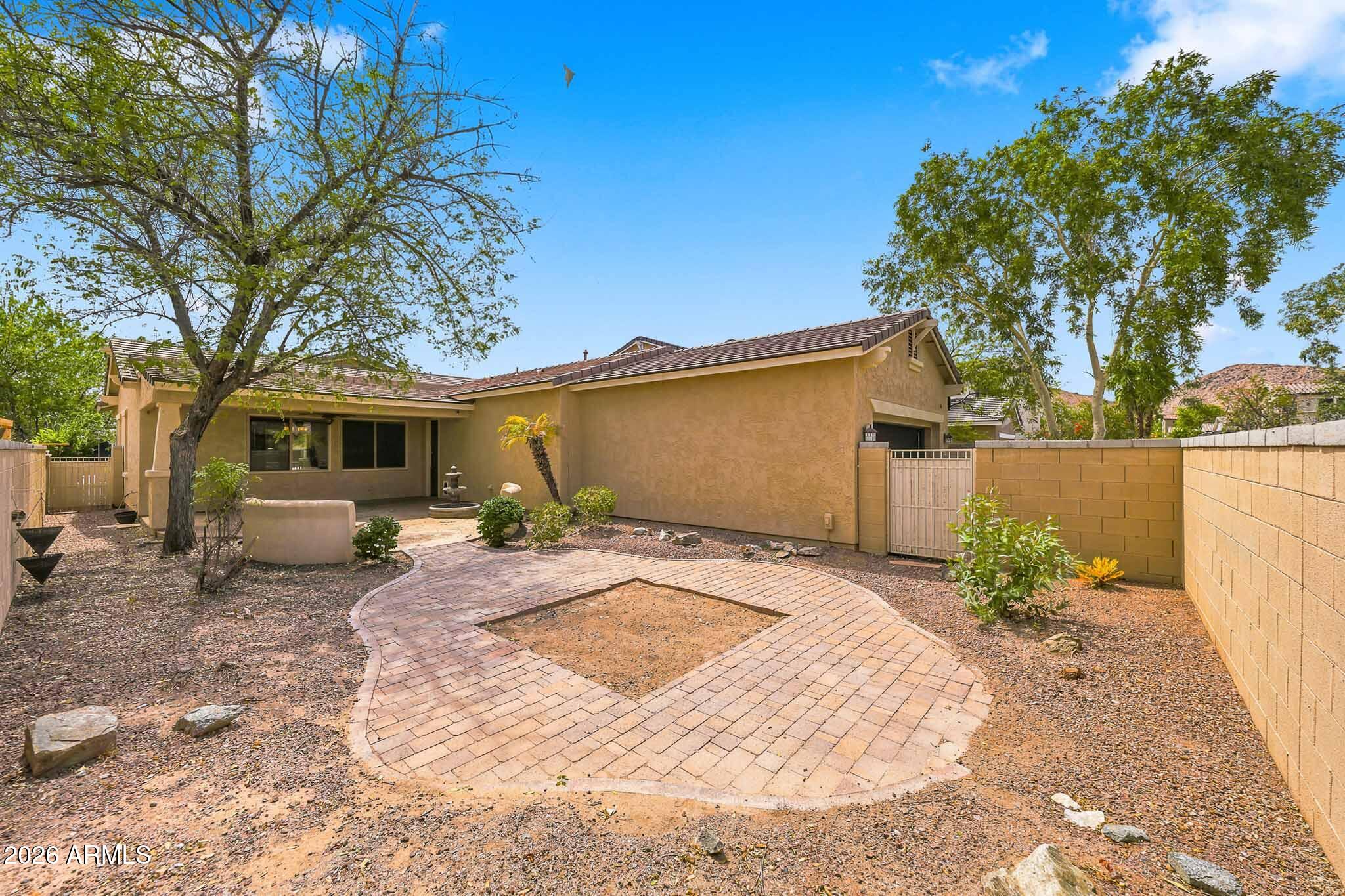 VERRADO - Residential