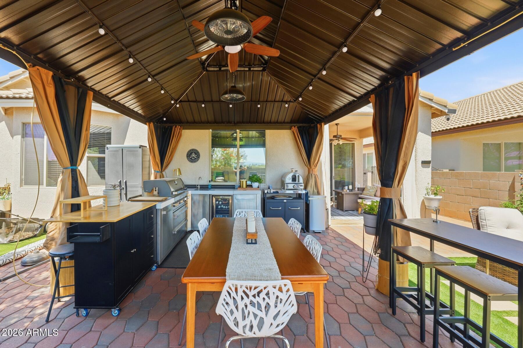 CAMPSTONE - Residential