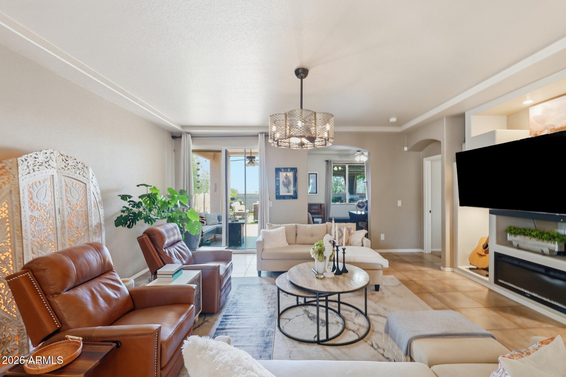 CAMPSTONE - Residential