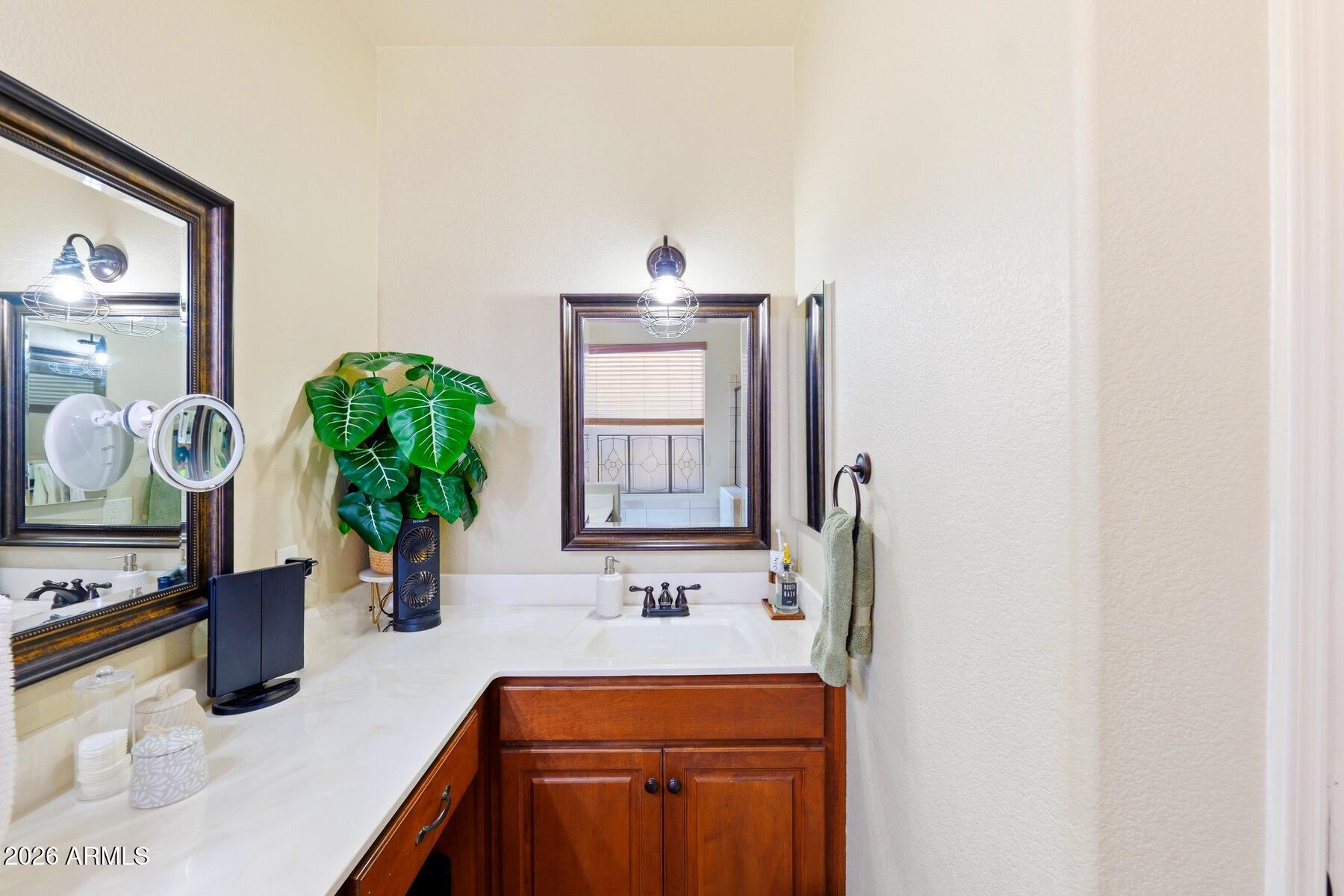 CAMPSTONE - Residential