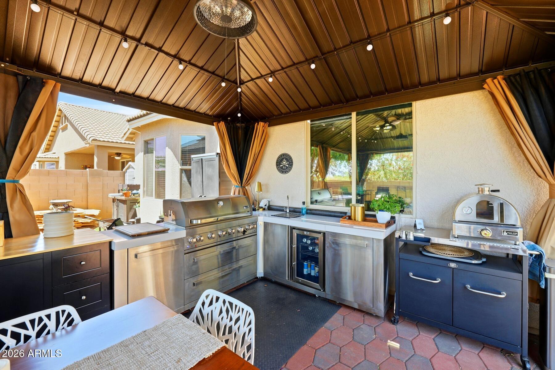 CAMPSTONE - Residential