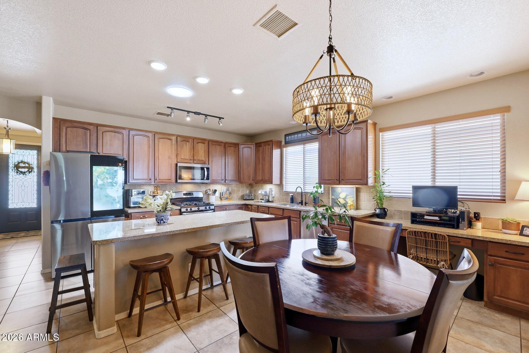 CAMPSTONE - Residential