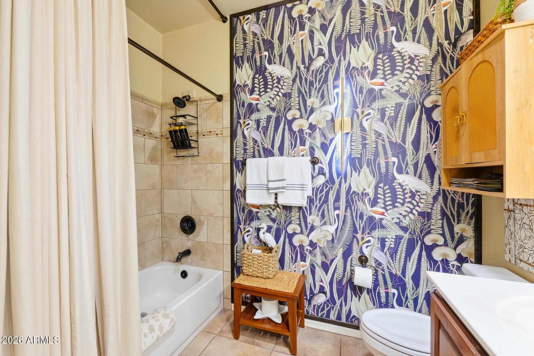 CAMPSTONE - Residential