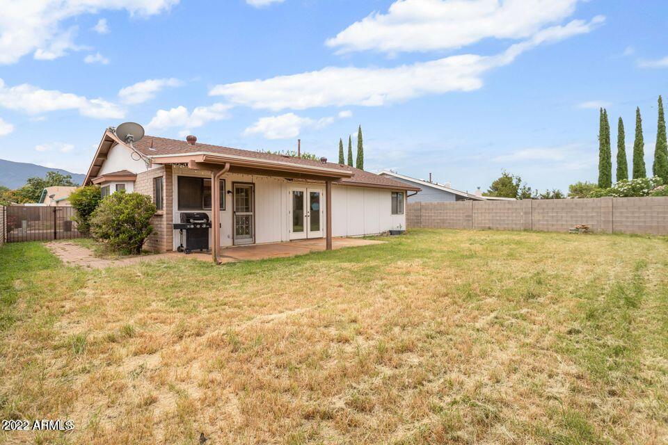 EAGLE RIDGE - Residential Lease