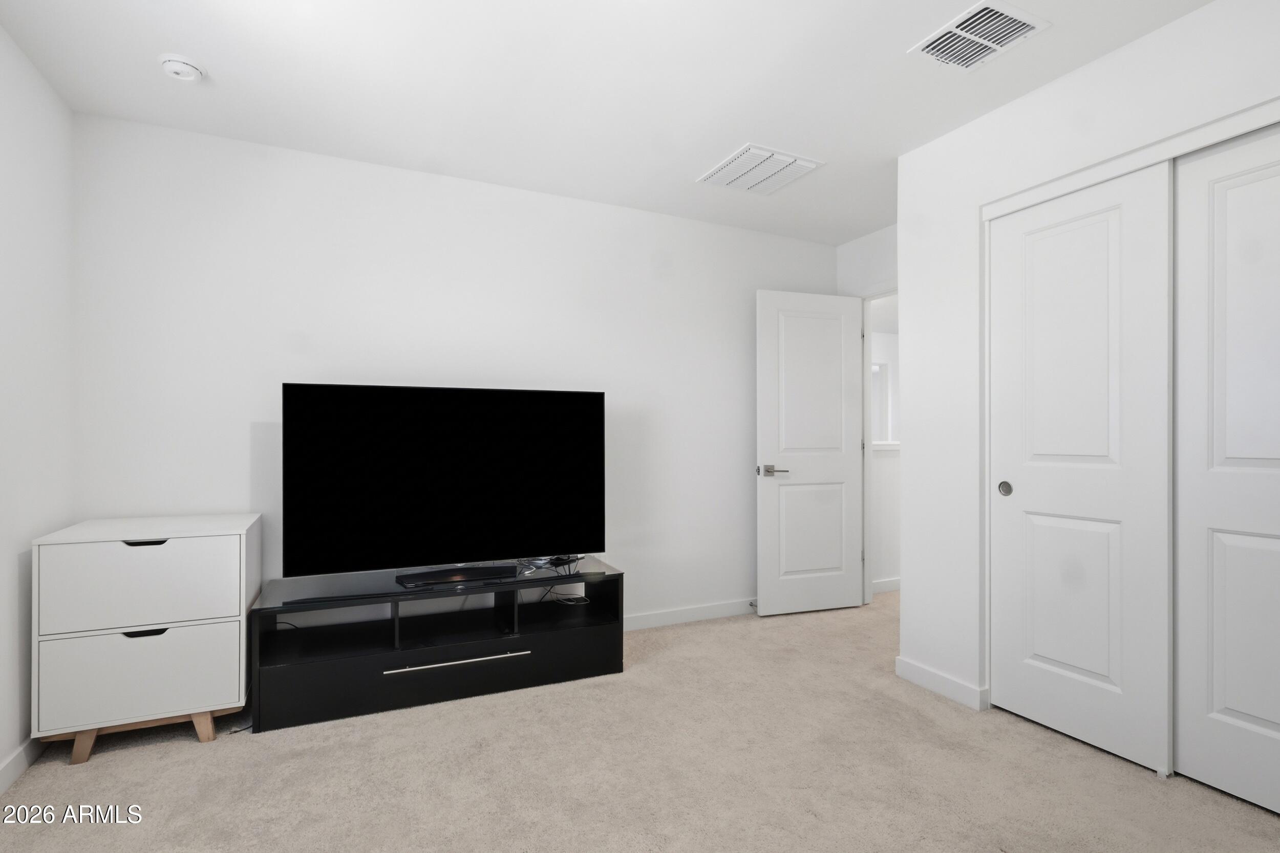 STERLING VISTA - Residential