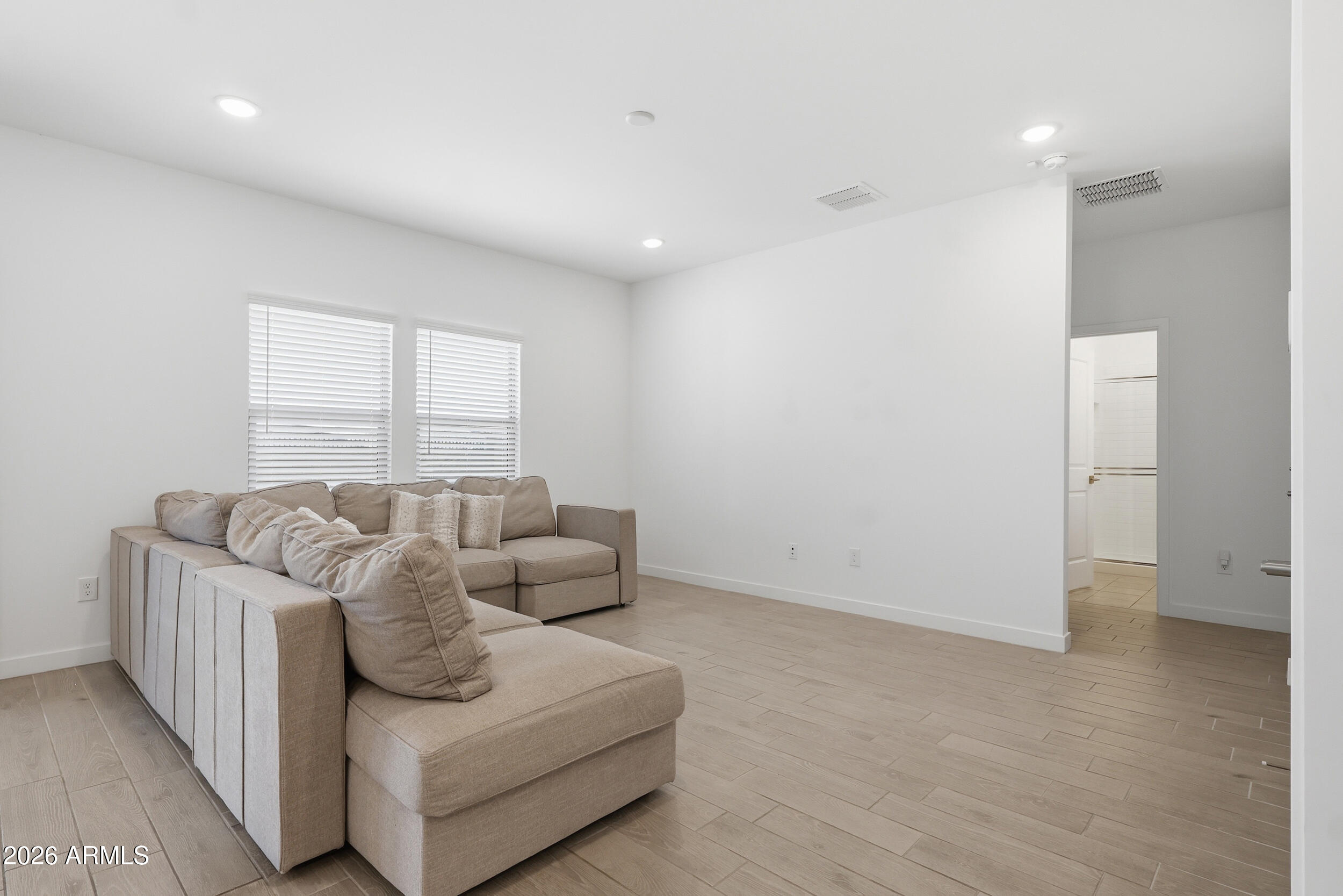 STERLING VISTA - Residential